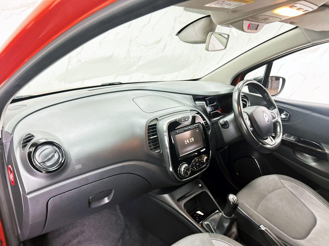Renault Captur view 14