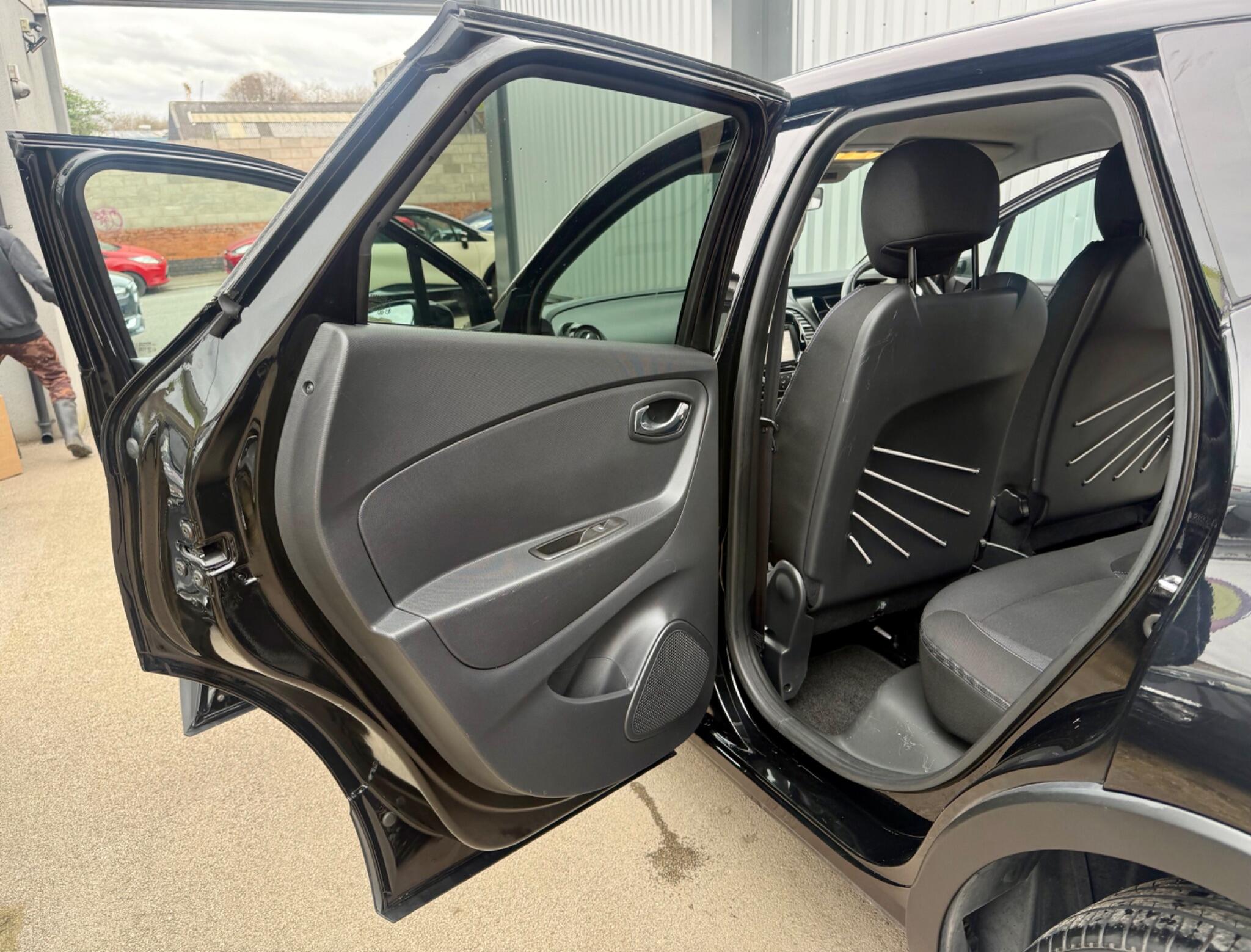 Renault Captur view 13
