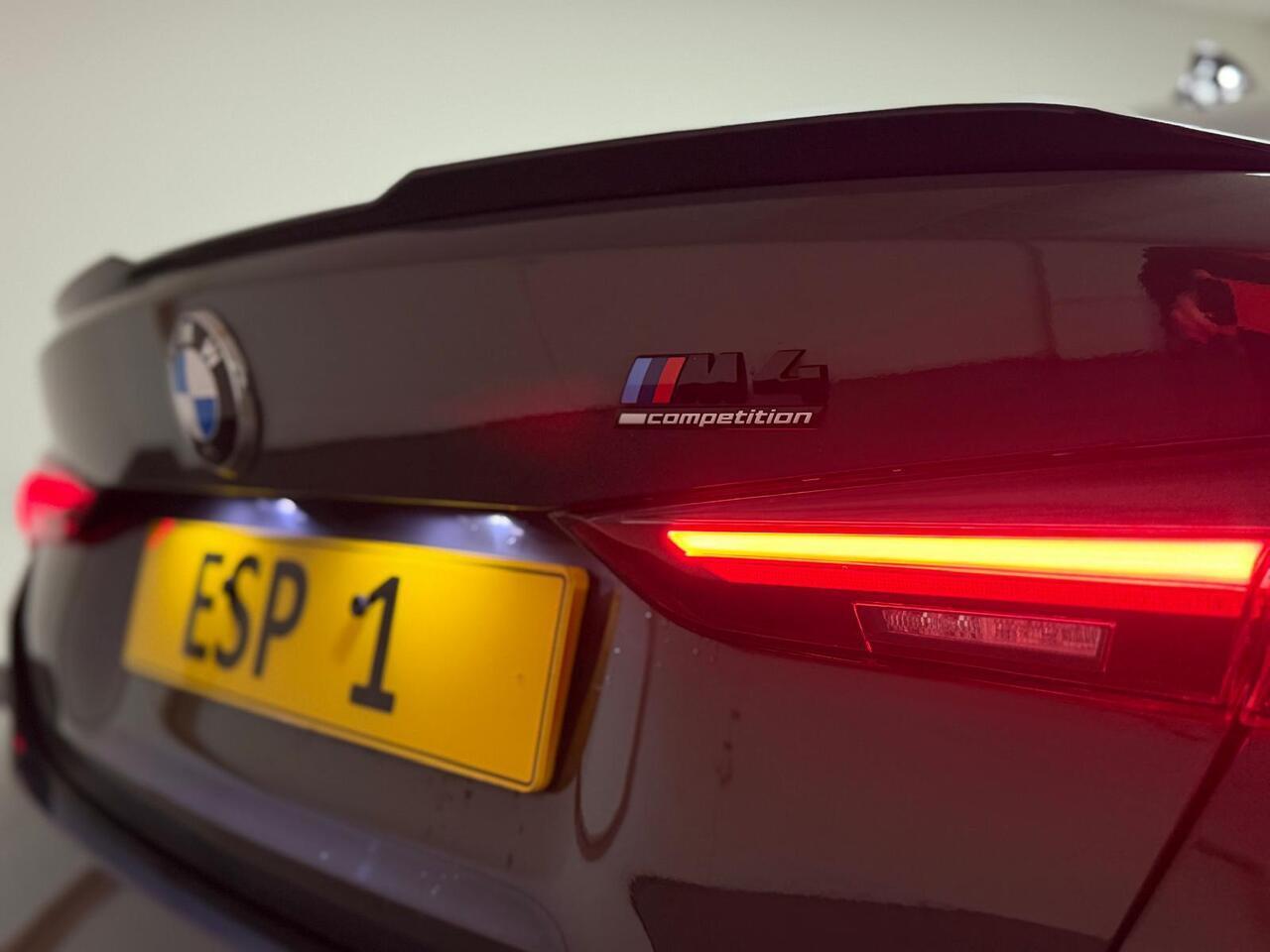 BMW M4 view 21