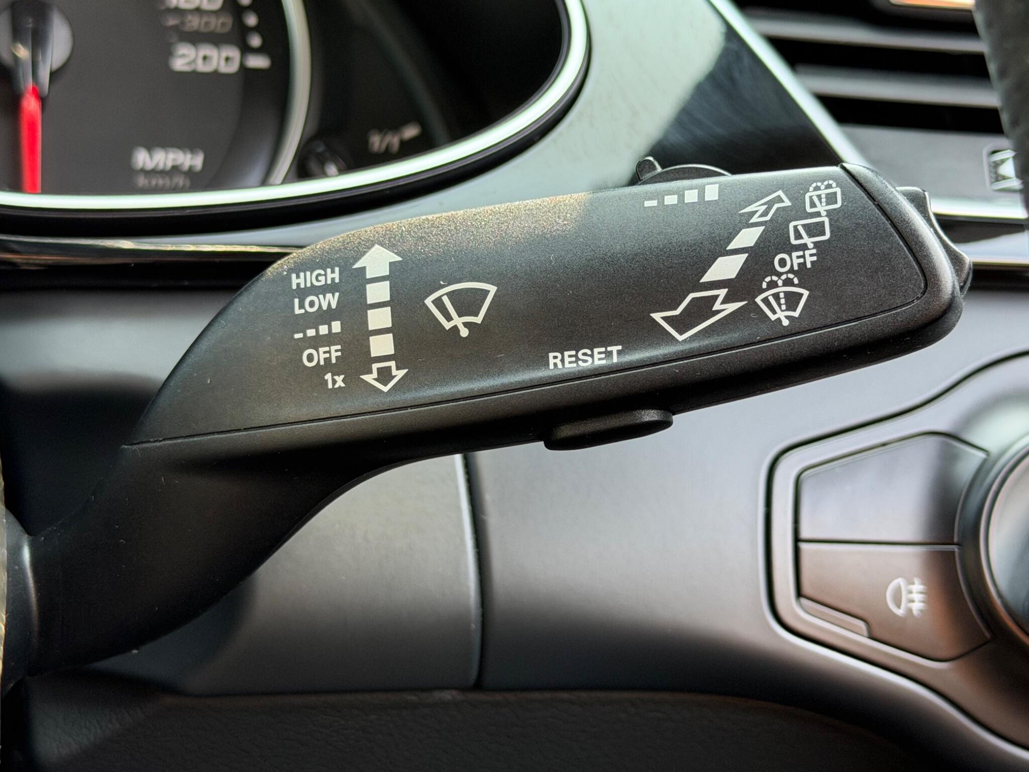 Audi RS4 view 58