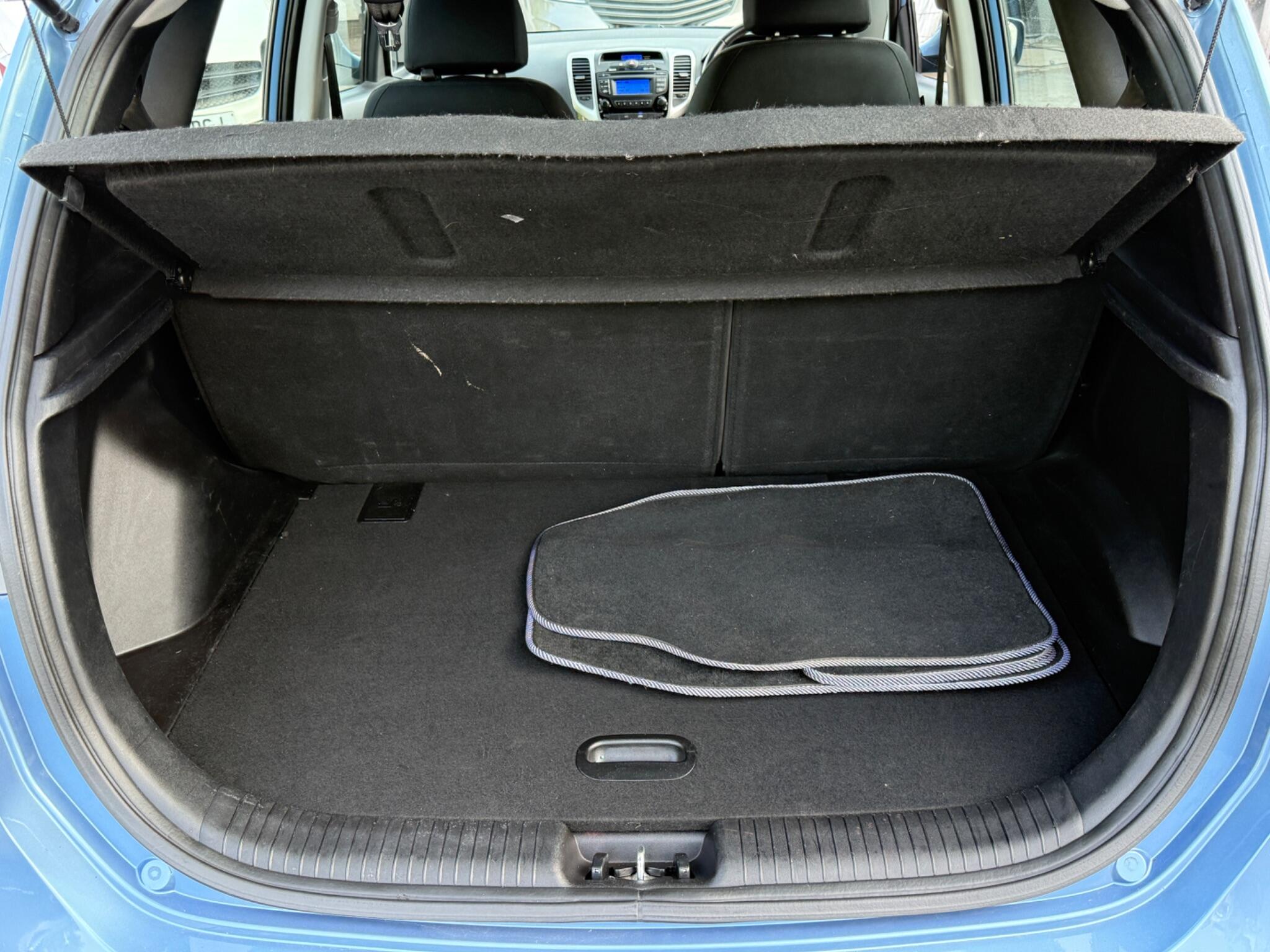 Hyundai ix20 - Image 46
