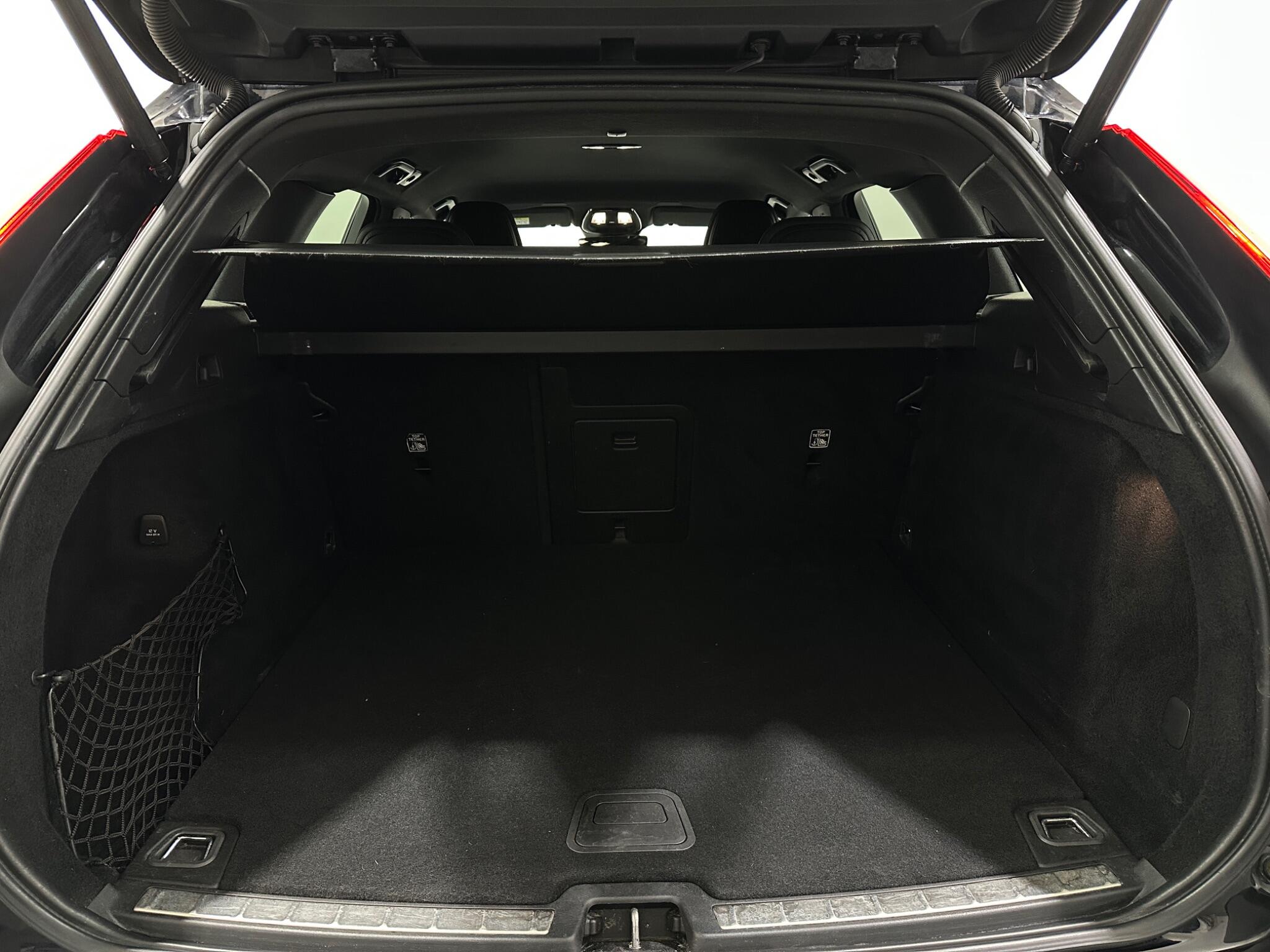 Volvo XC60 view 47
