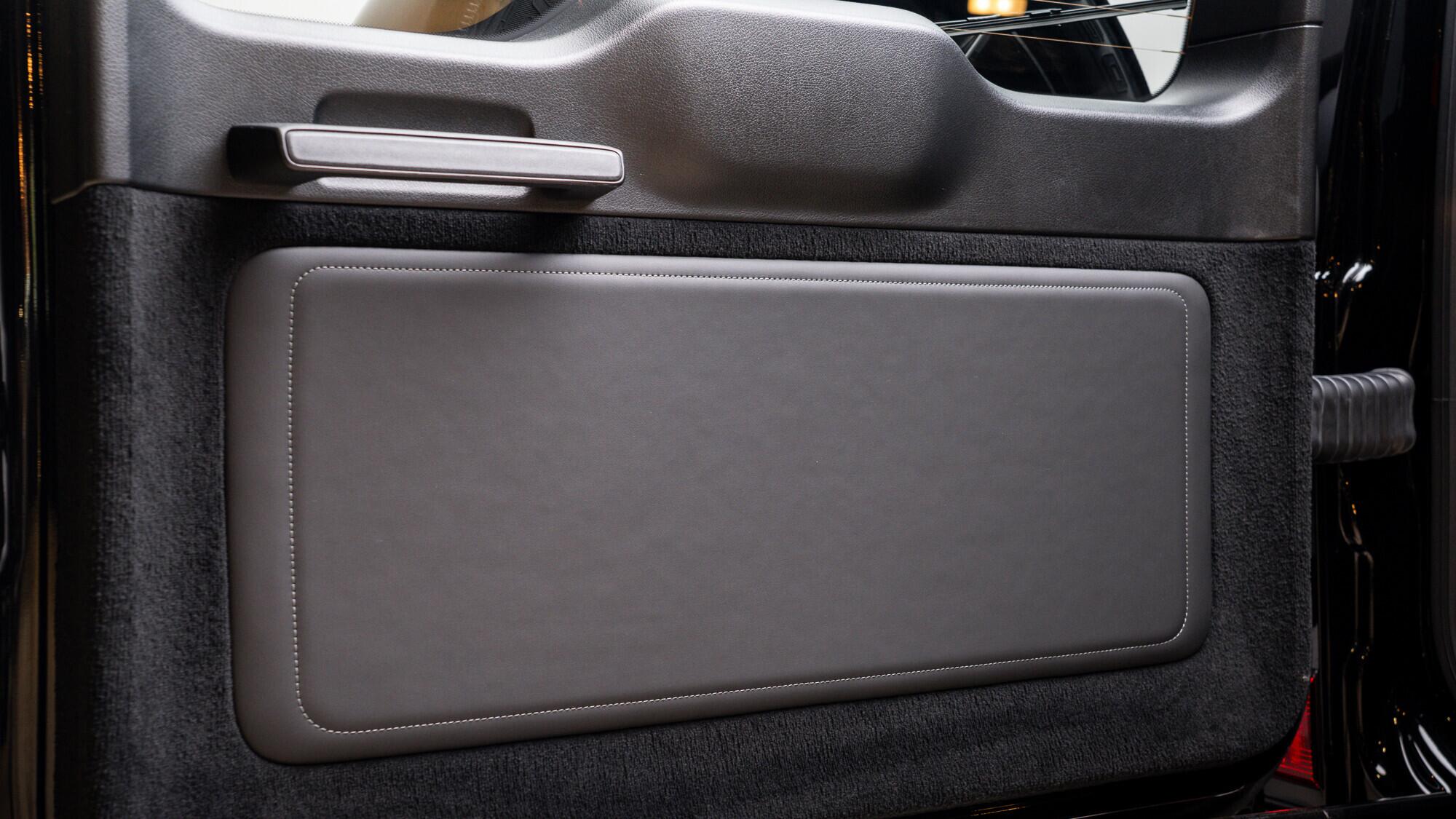Mercedes-Benz G Class view 59