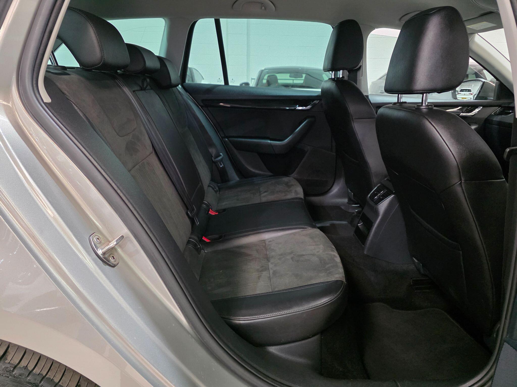Skoda Octavia view 22