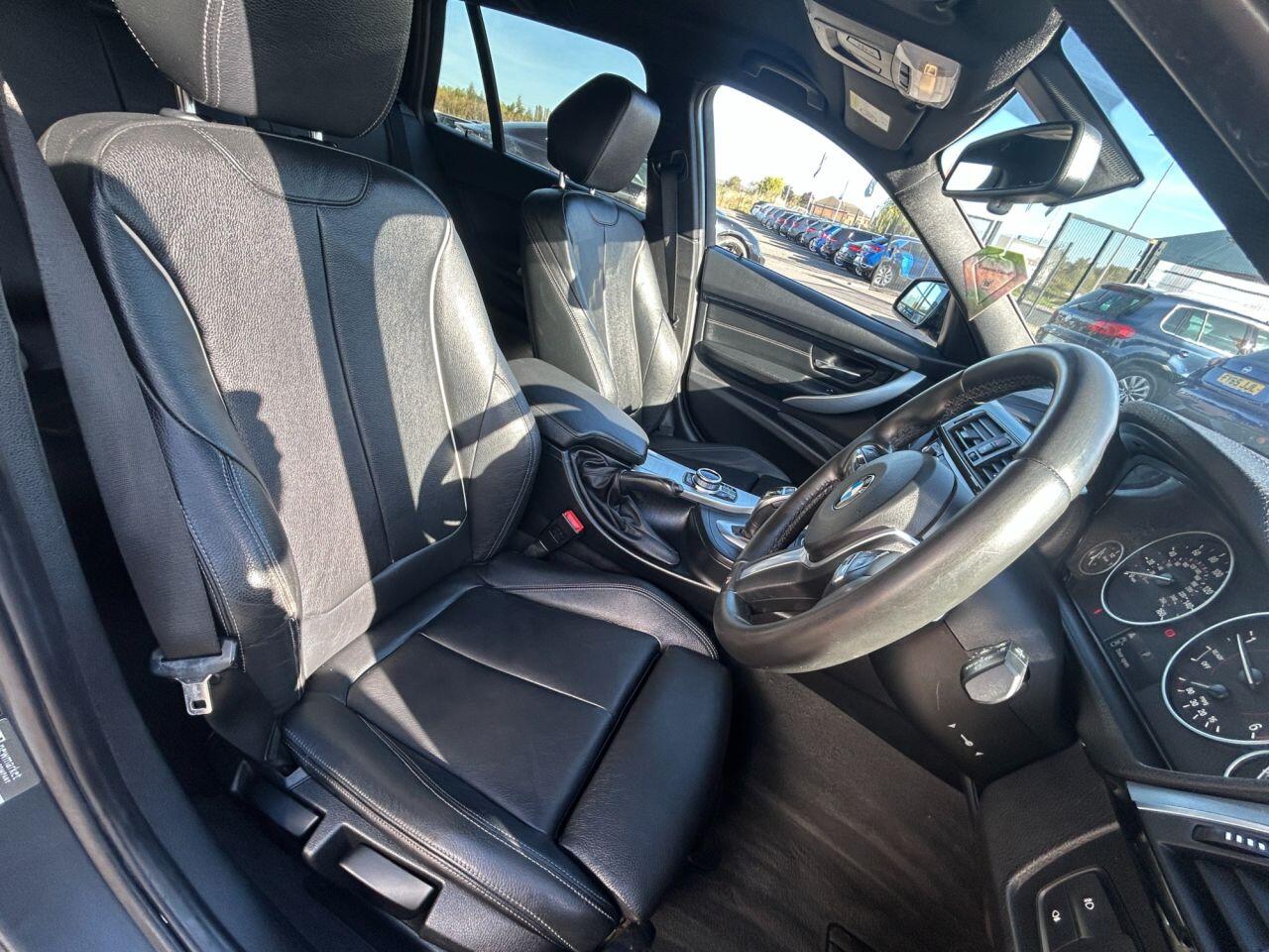 BMW 3 Series view 11