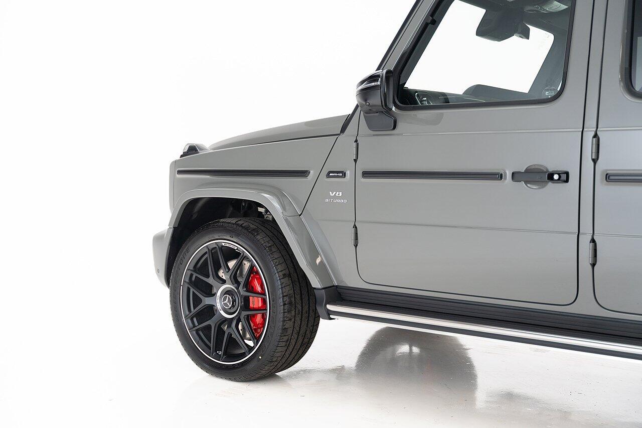 Mercedes-Benz G-Class view 26