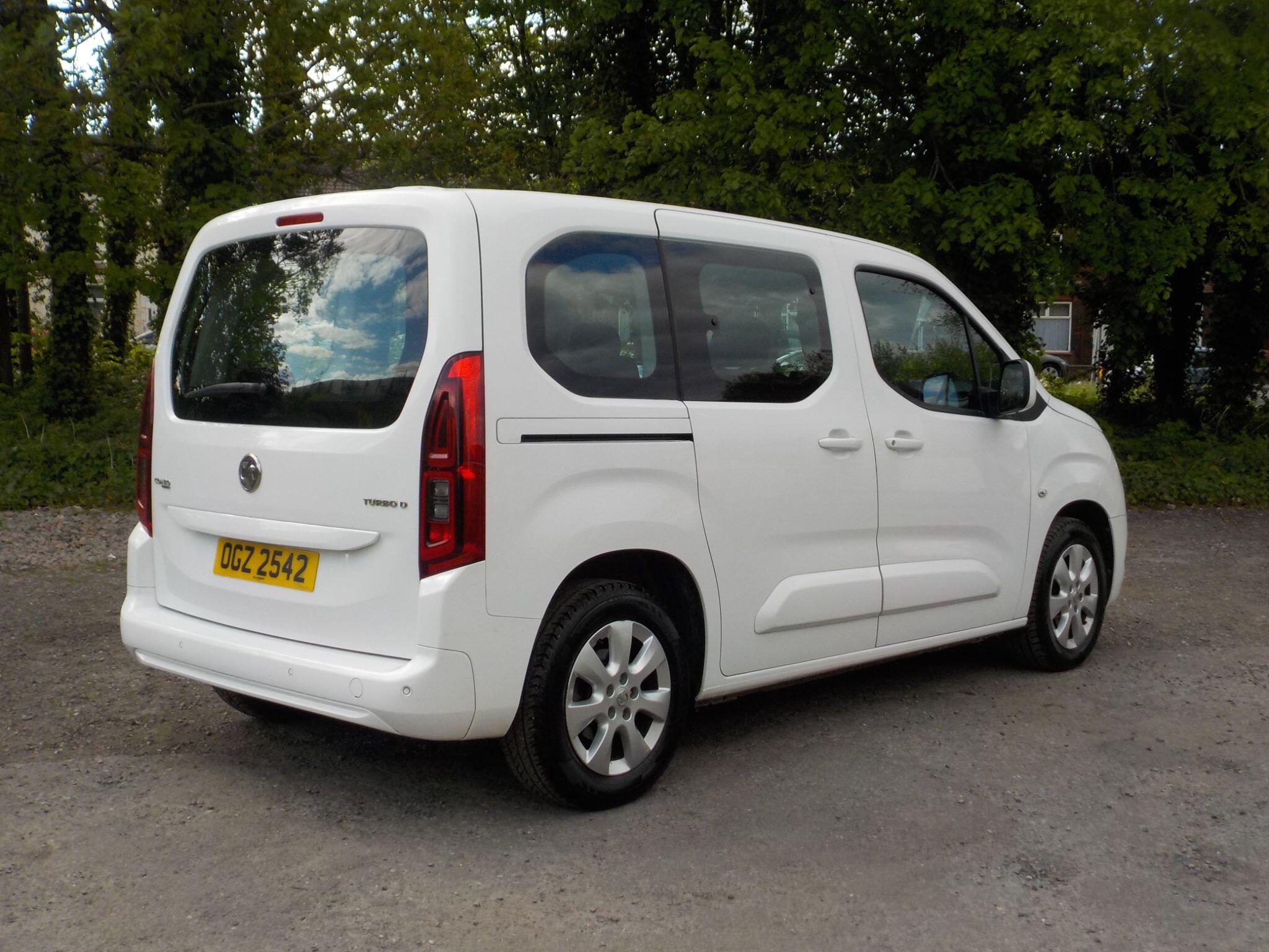 Vauxhall Combo Life 1.5 Turbo D BlueInjection Energy Euro 6 (s/s) 5dr