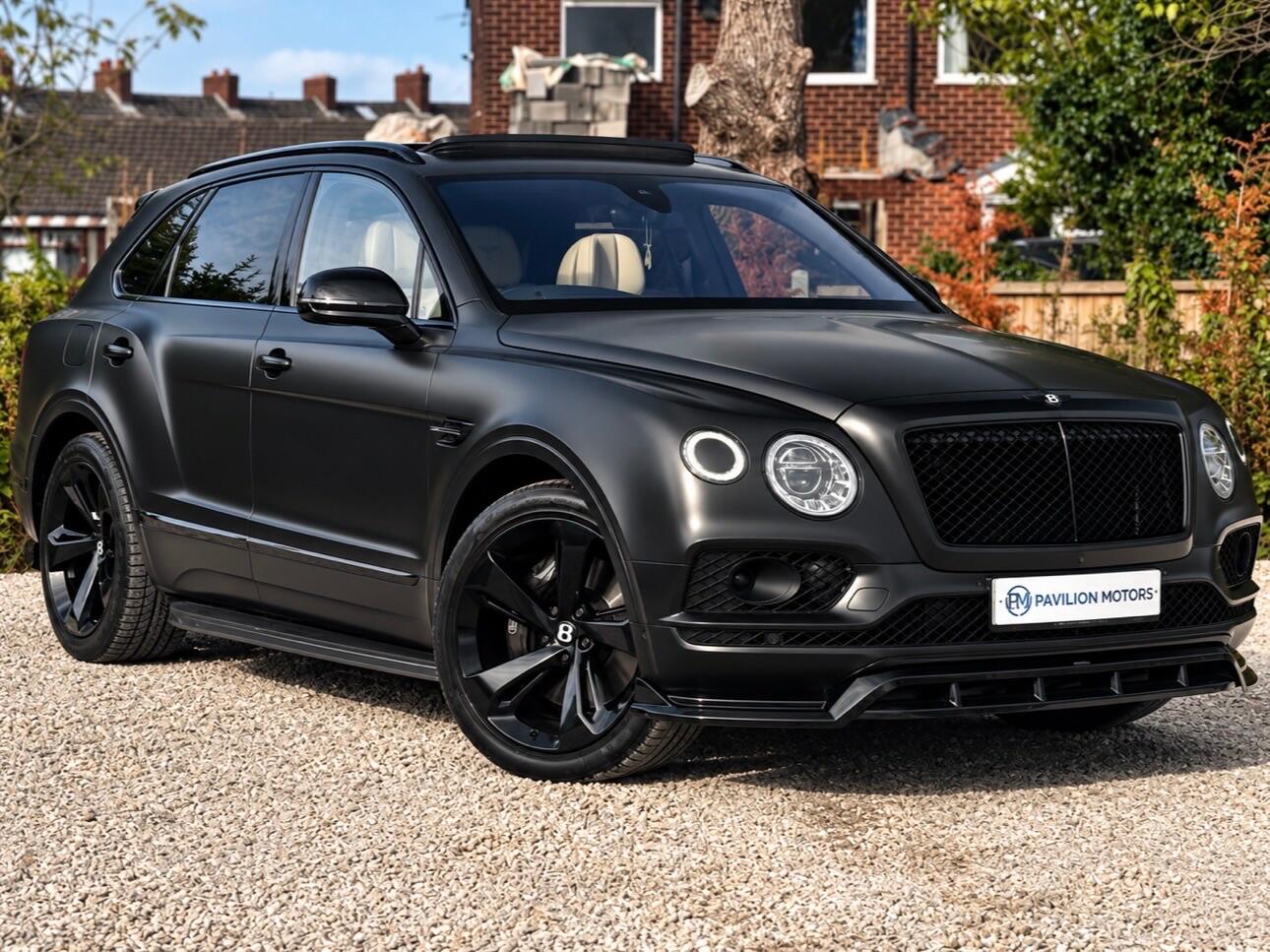2017 Bentley Bentayga in Blue for sale