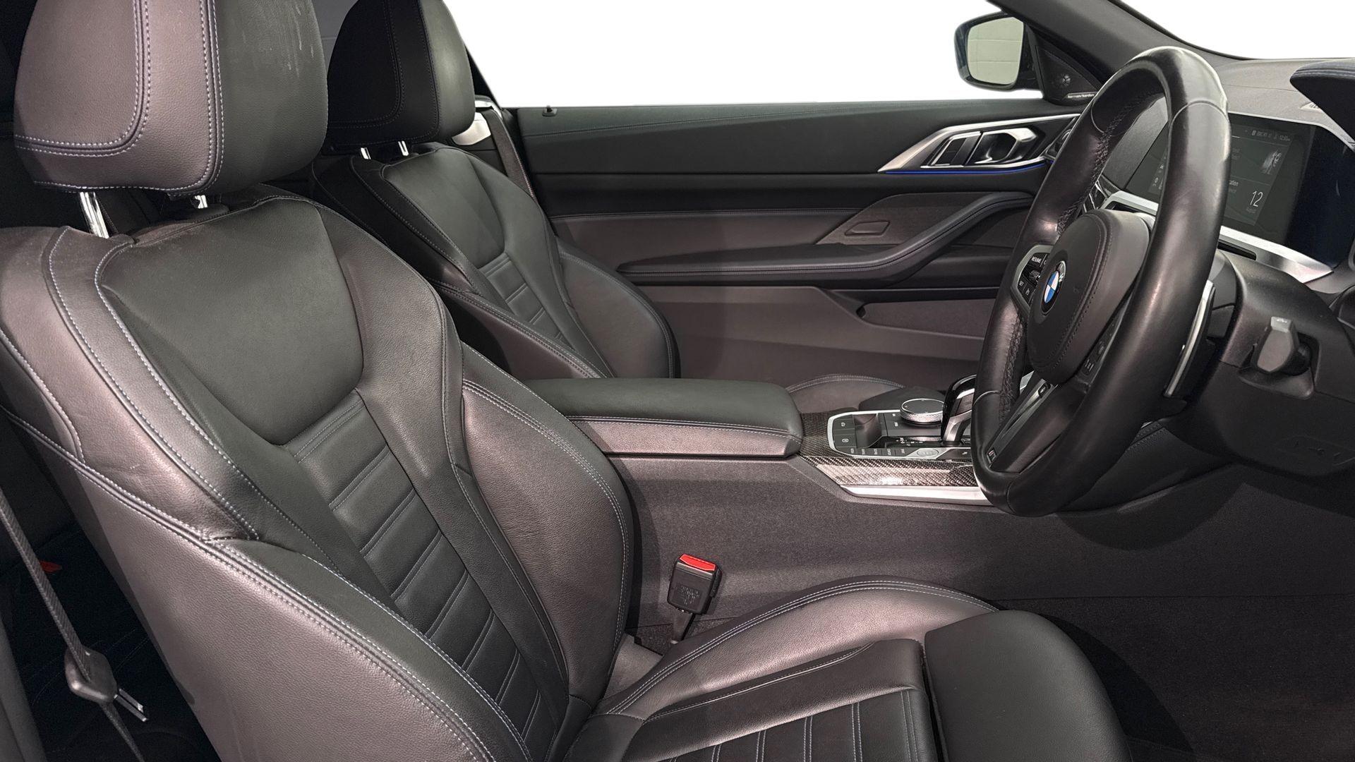 BMW 4 Series view 14