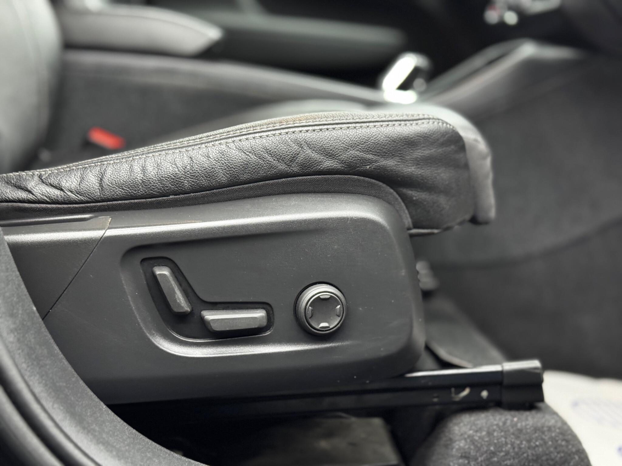 Volvo XC40 view 43