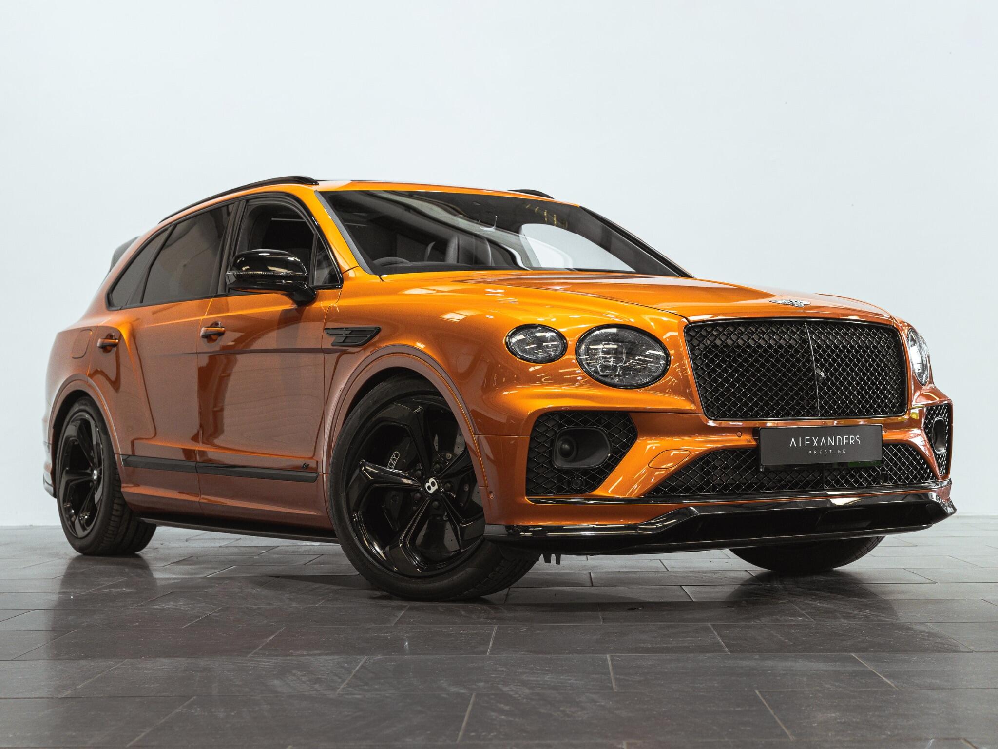 Bentley Bentayga view 40
