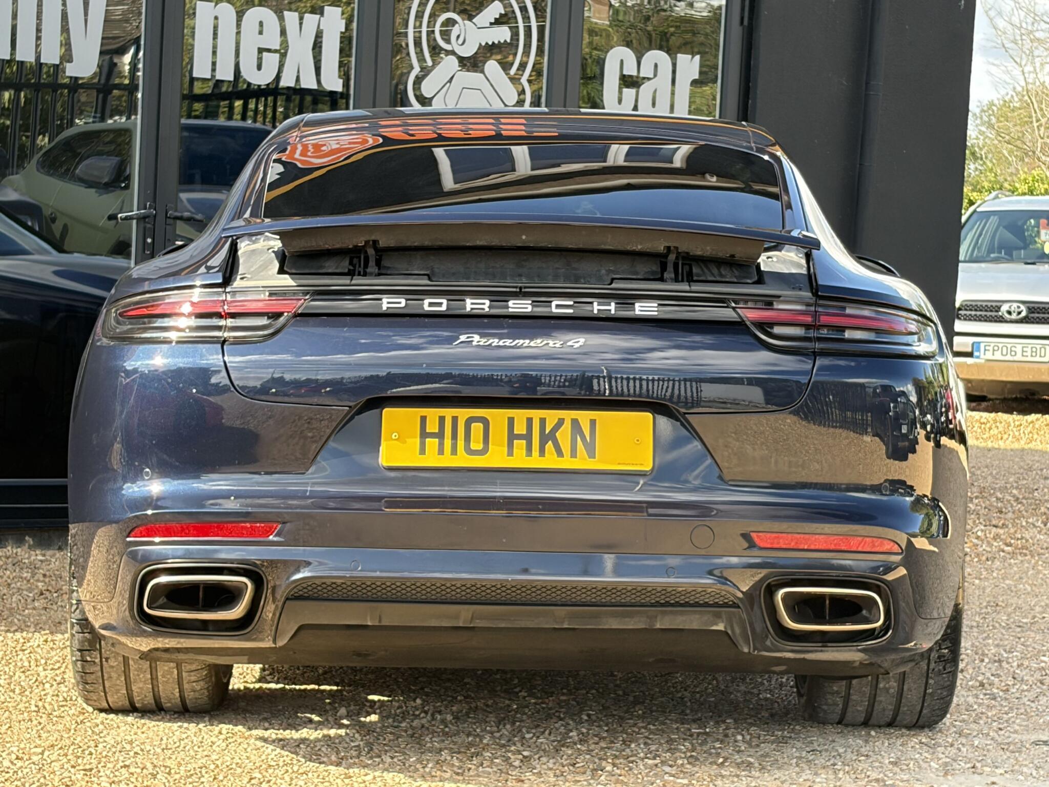 Porsche Panamera view 7