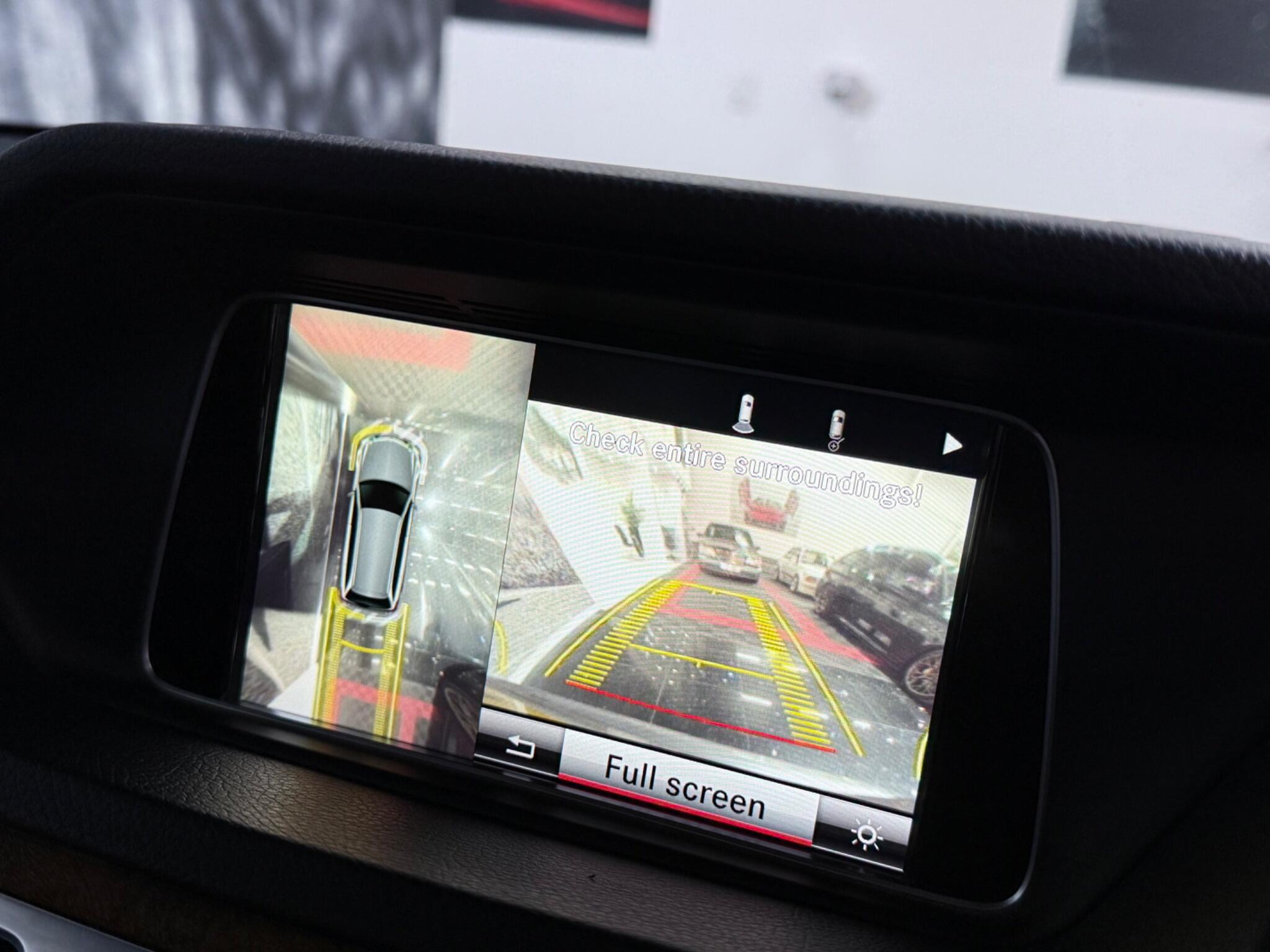 Mercedes-Benz E-Class view 35