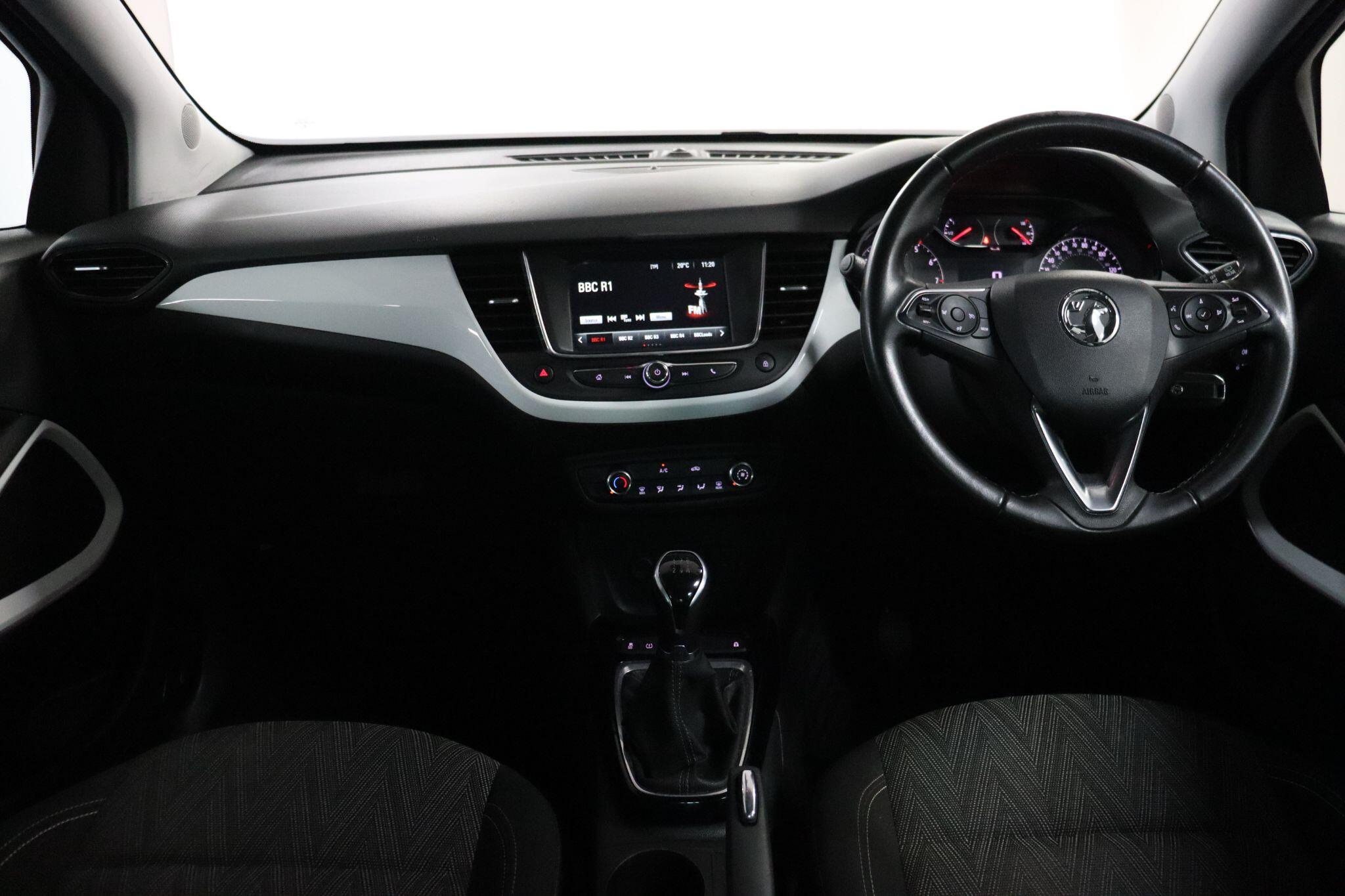 Vauxhall Crossland X view 38