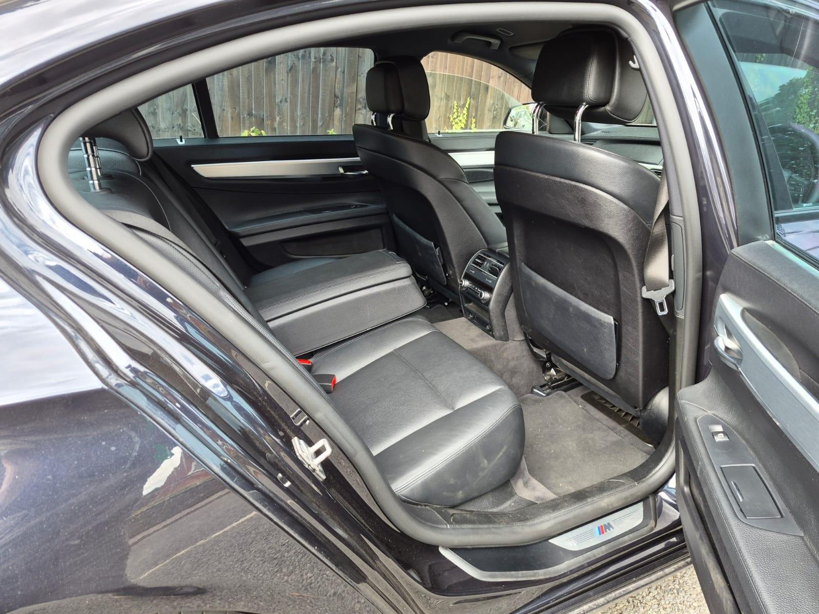 BMW 7 Series view 4