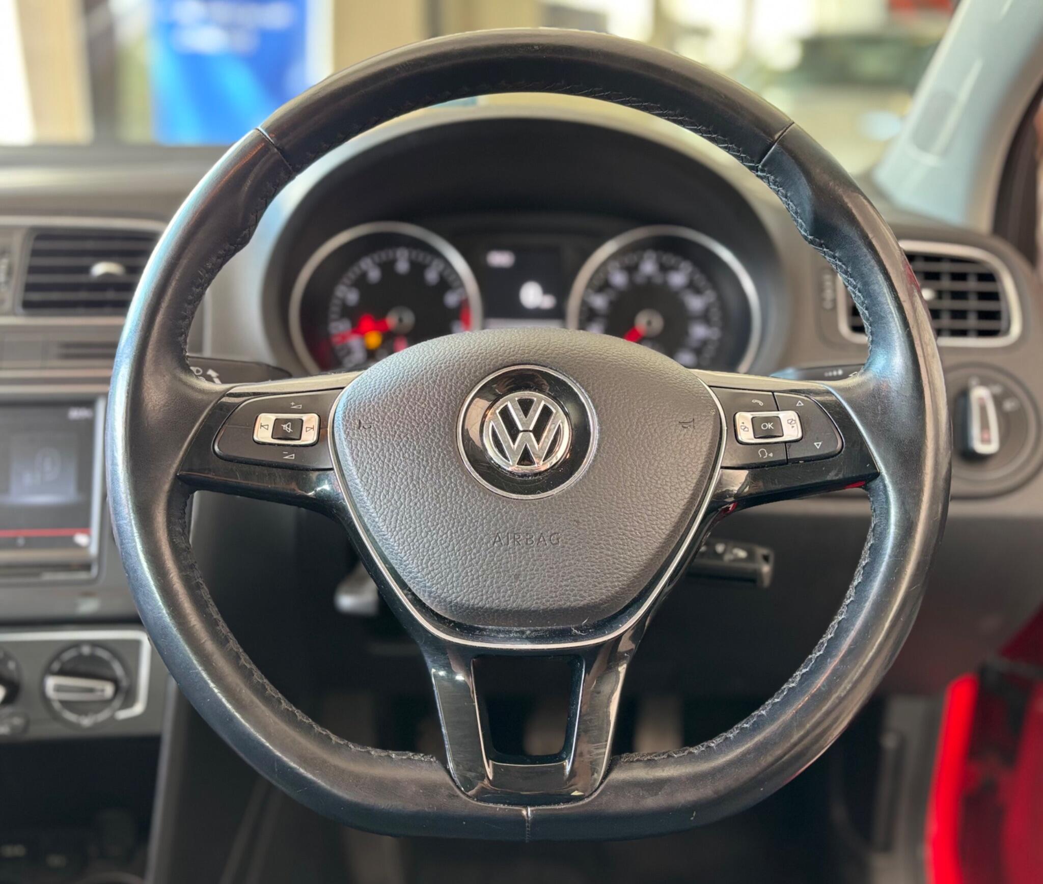 Volkswagen Polo view 26