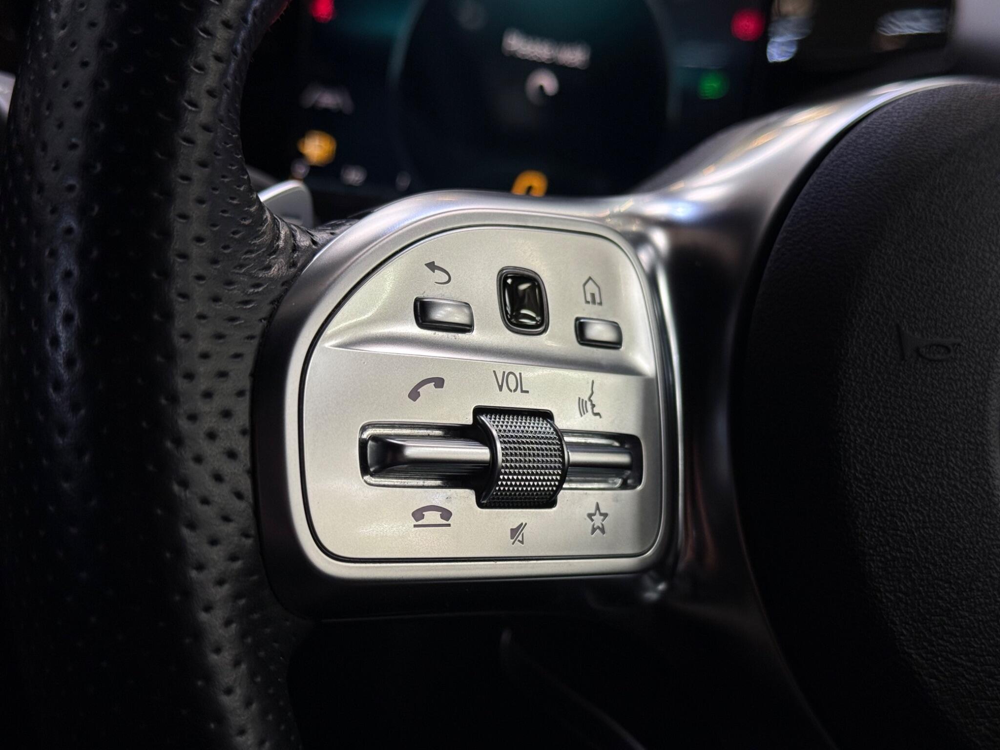 Mercedes-Benz A-Class view 14