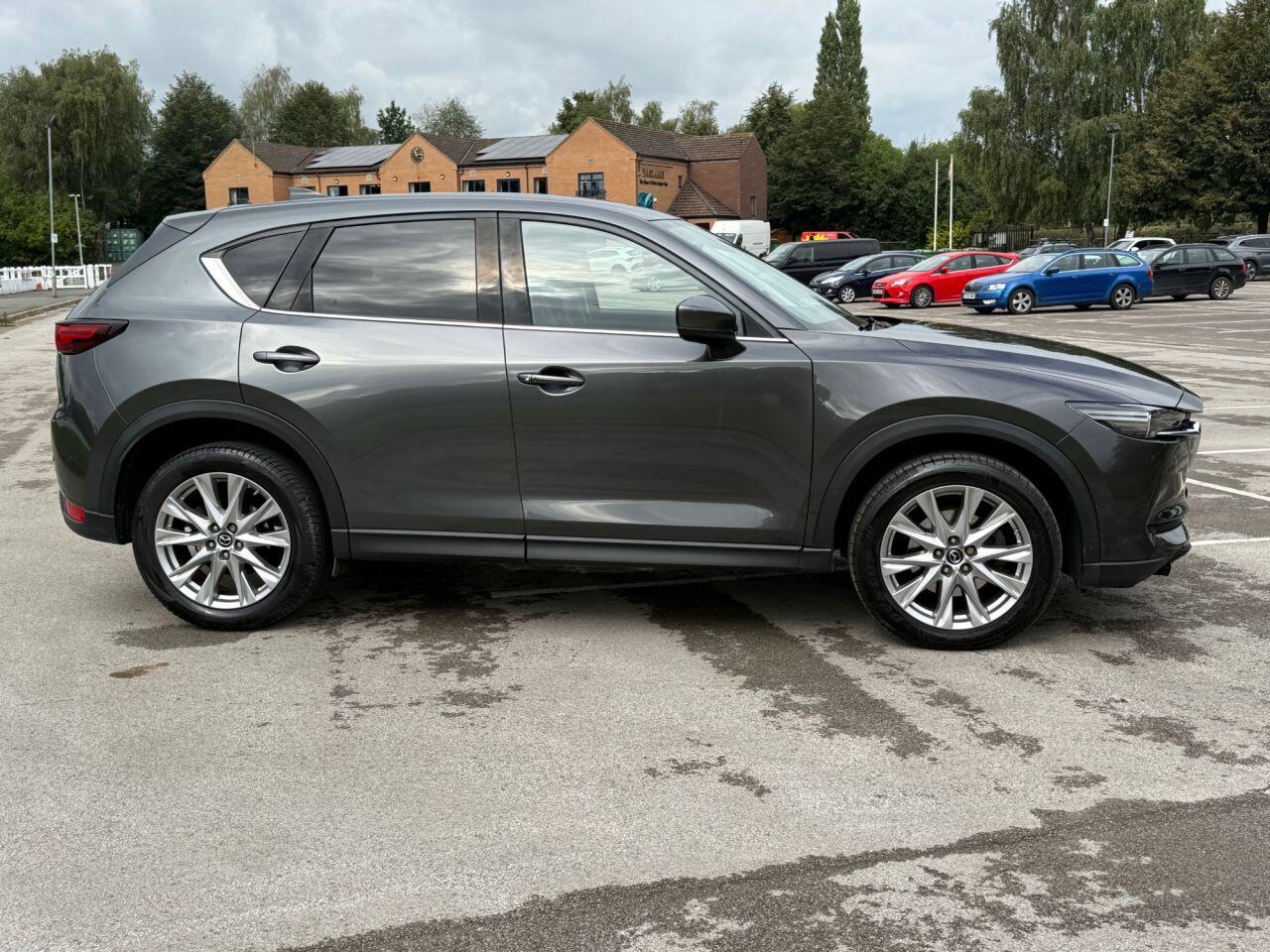 Mazda CX-5 view 56