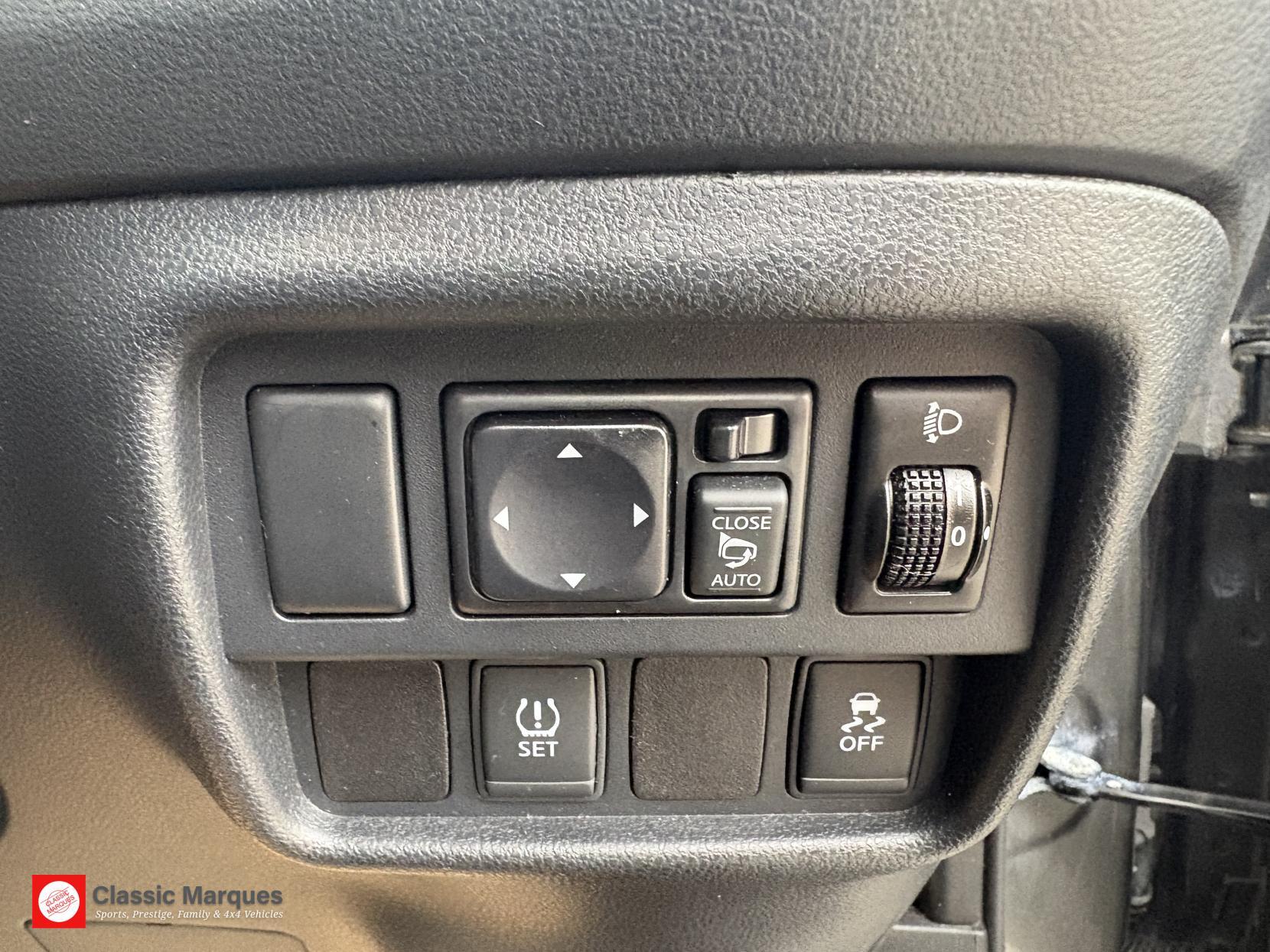 Nissan Juke view 27