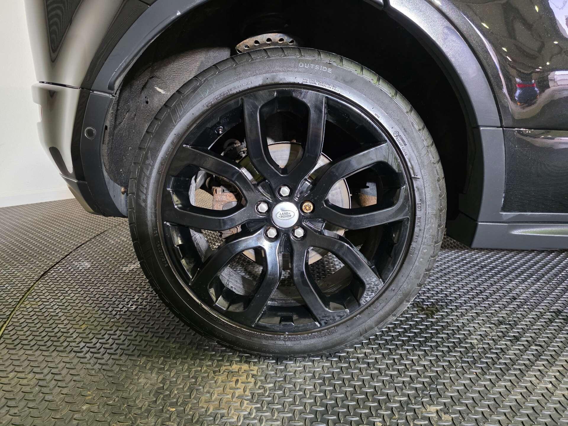 Land Rover Range Rover Evoque view 78
