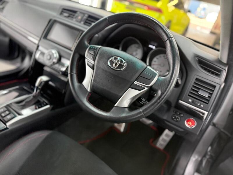 2013 Toyota Mark X image 19