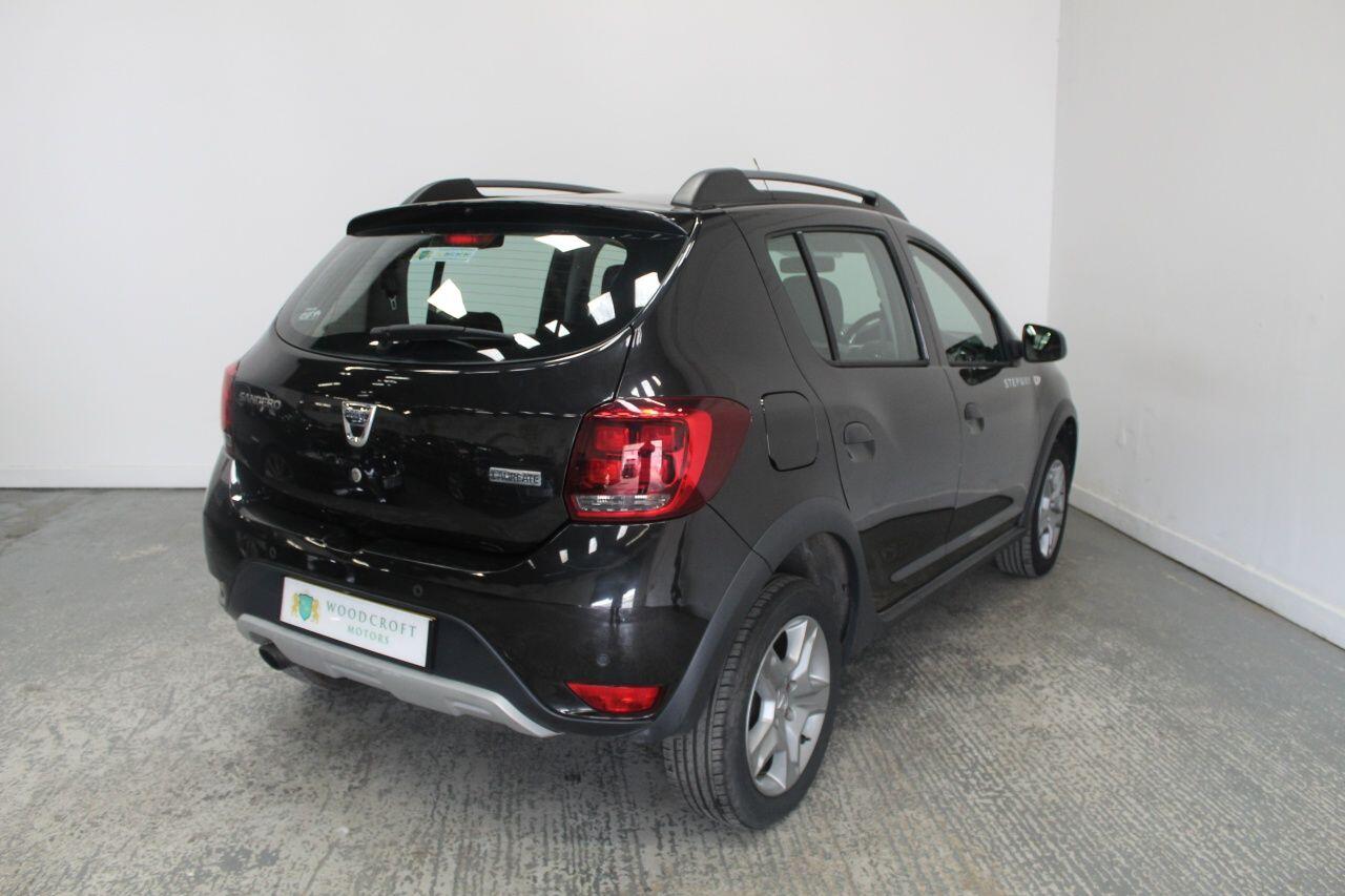 Dacia Sandero view 8