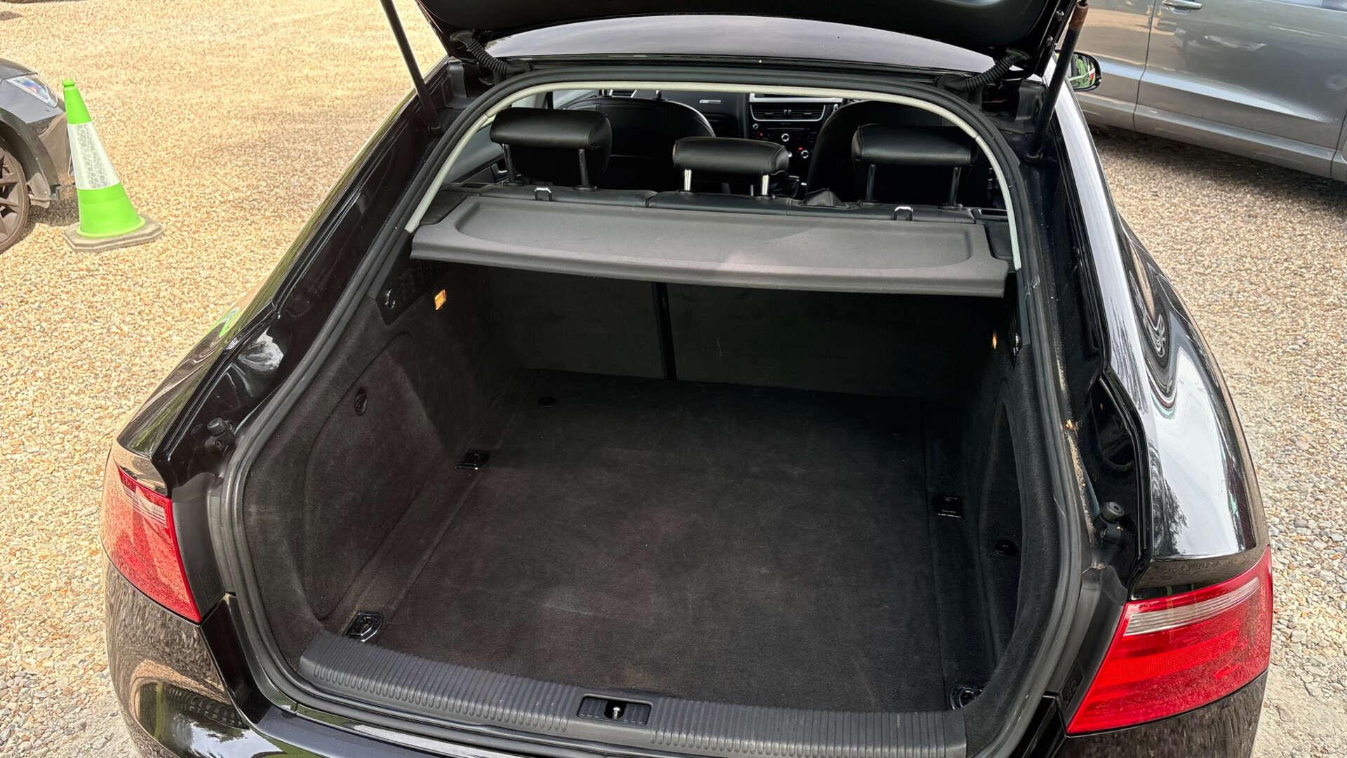 Audi A5 view 42