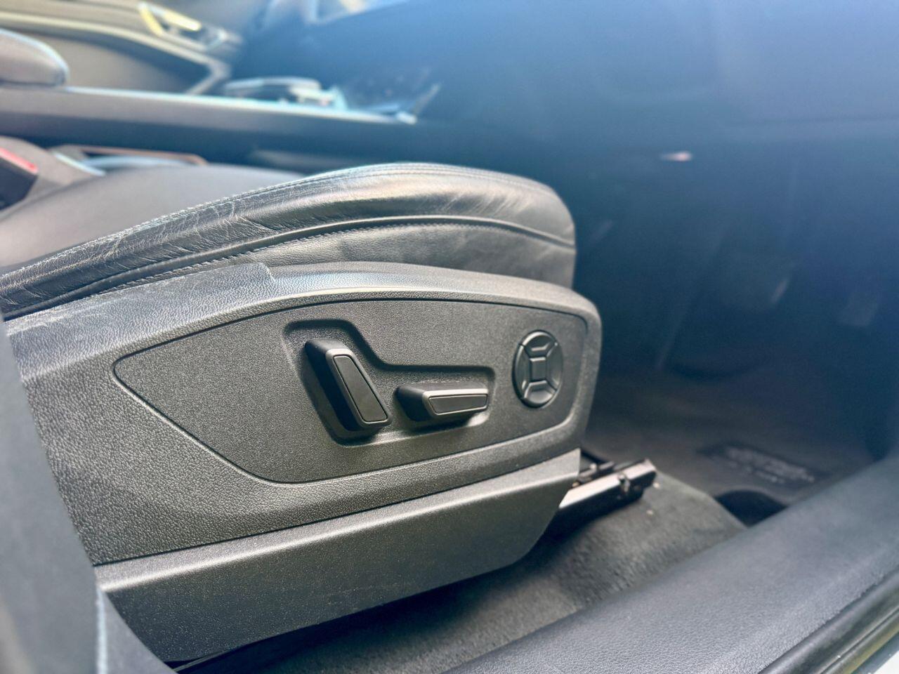 Audi e-tron view 19