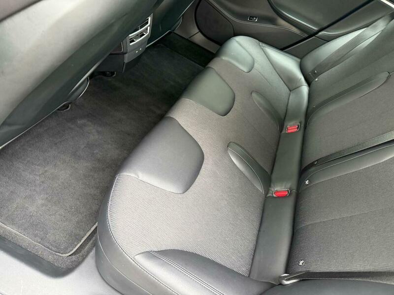 2017 Tesla Model S image 24