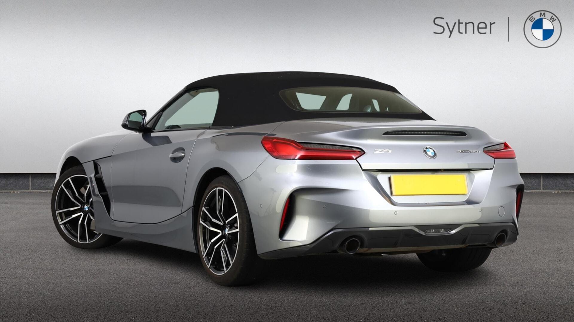 BMW Z4 view 3