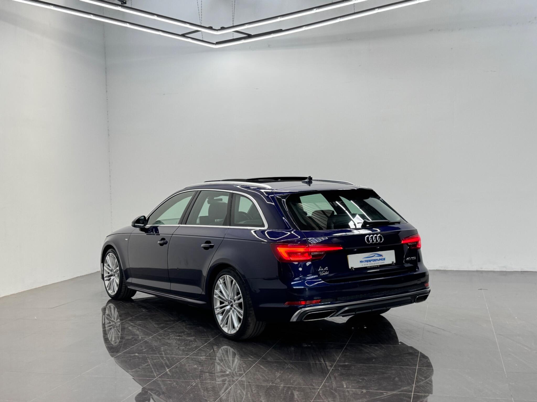 Audi A4 view 45