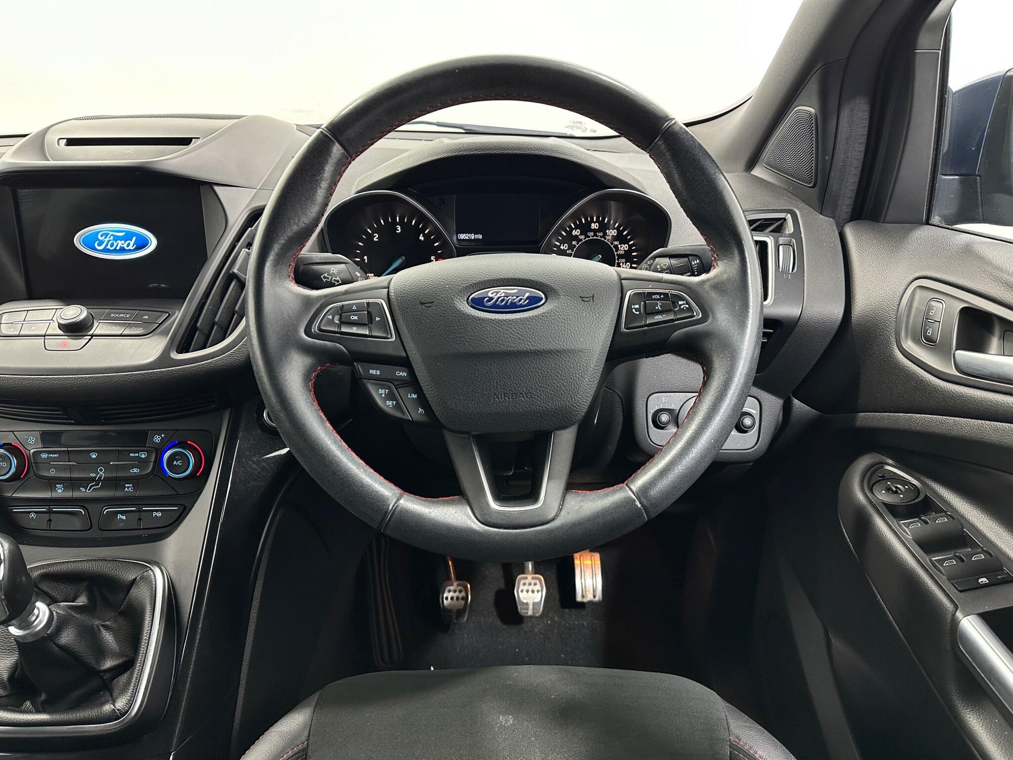Ford Kuga view 13
