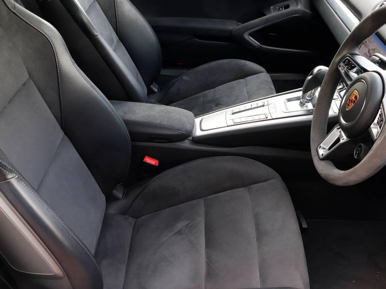 Porsche Cayman view 5