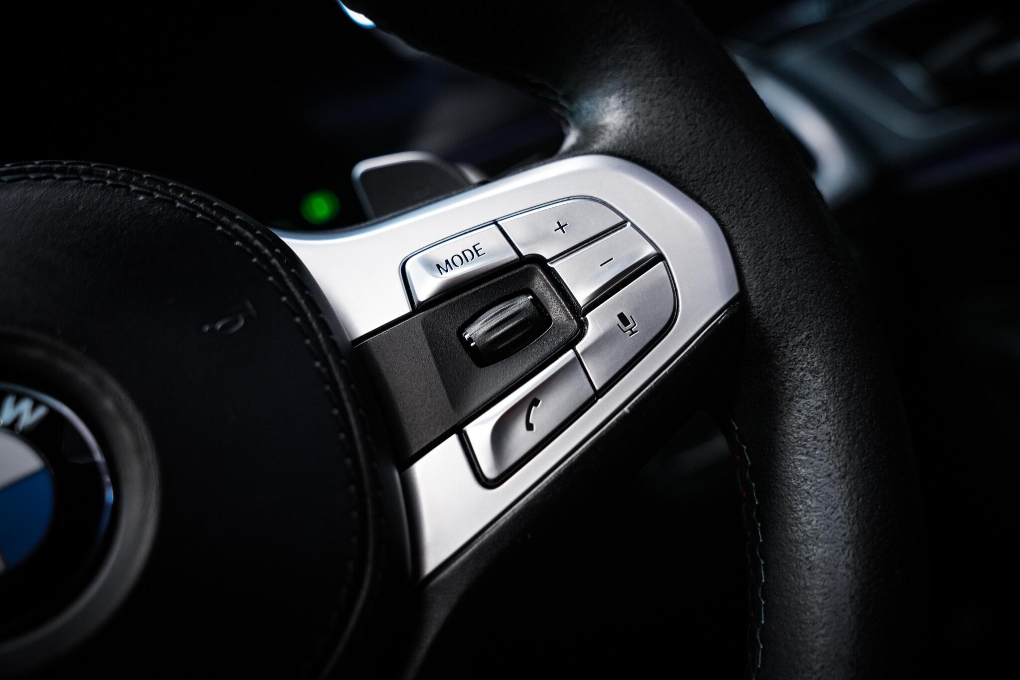 BMW 7 Series view 51