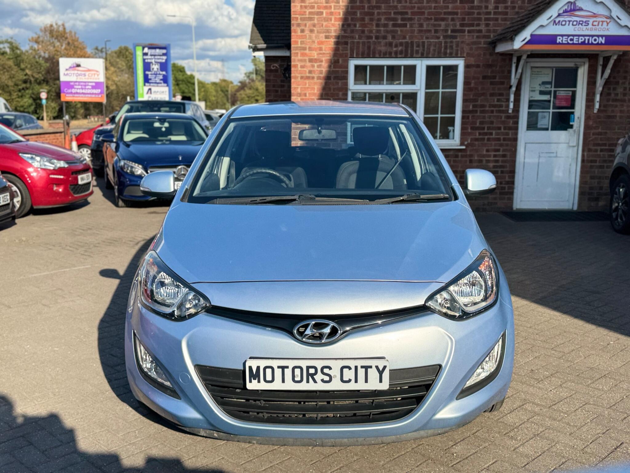 Hyundai I20 view 3