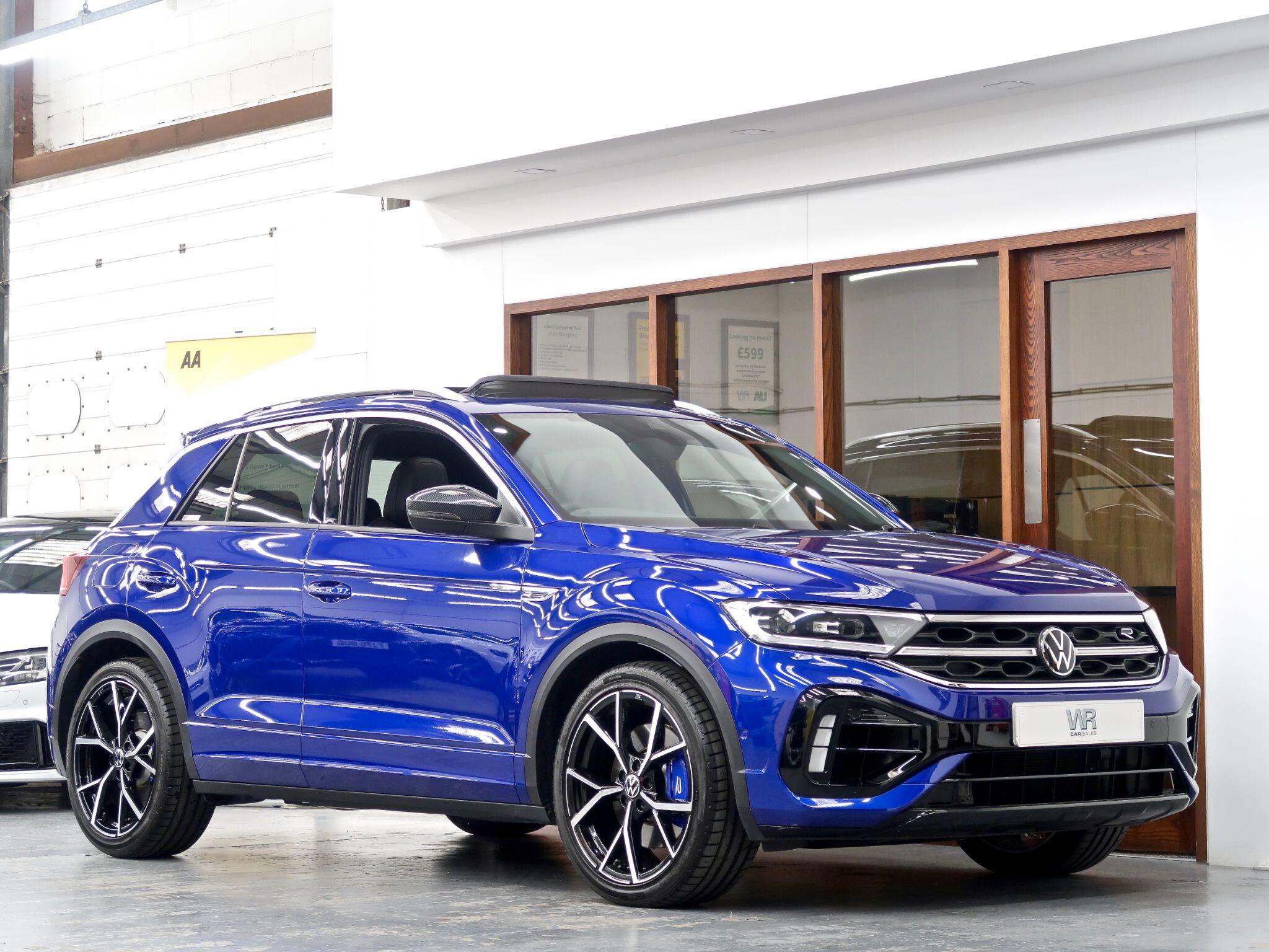 2023 Volkswagen T-Roc in Blue for sale