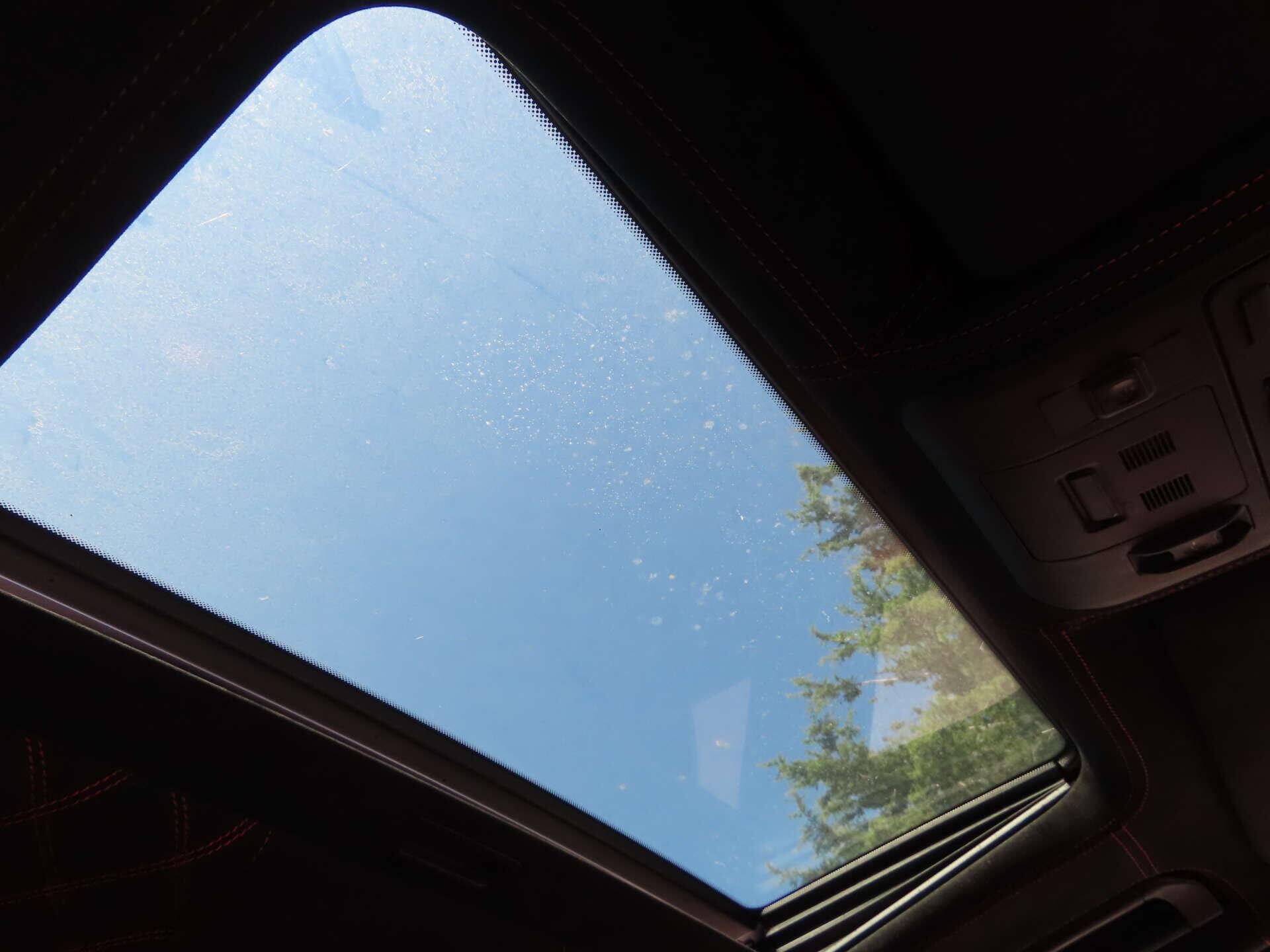Land Rover Range Rover view 26