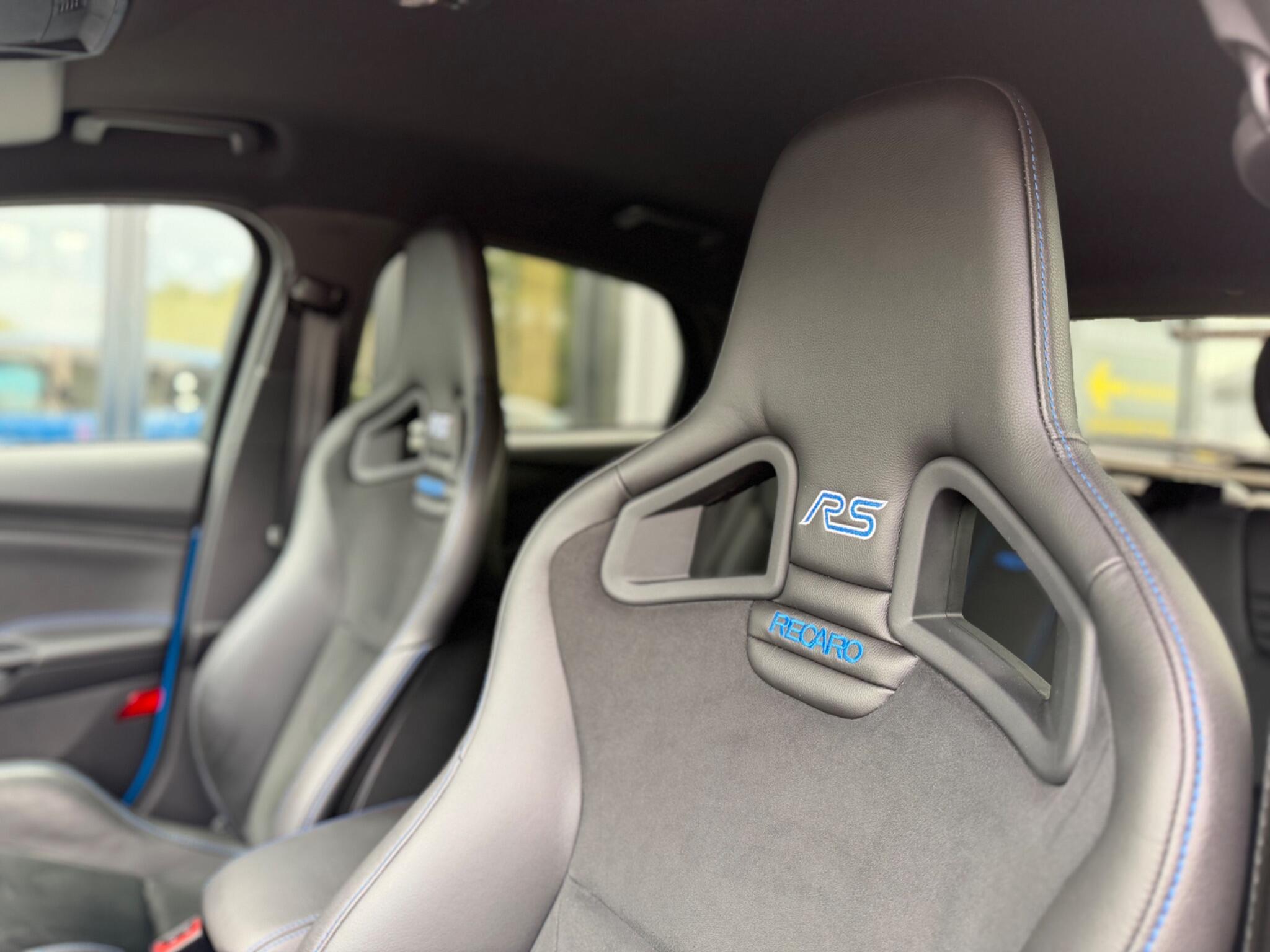 Ford Focus view 20