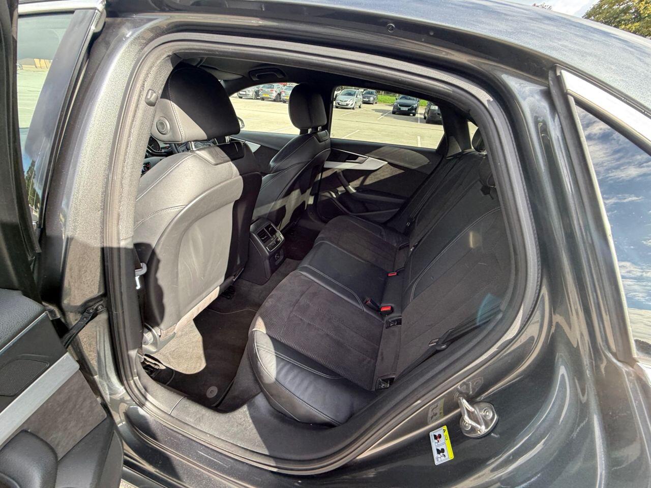Audi A4 view 58