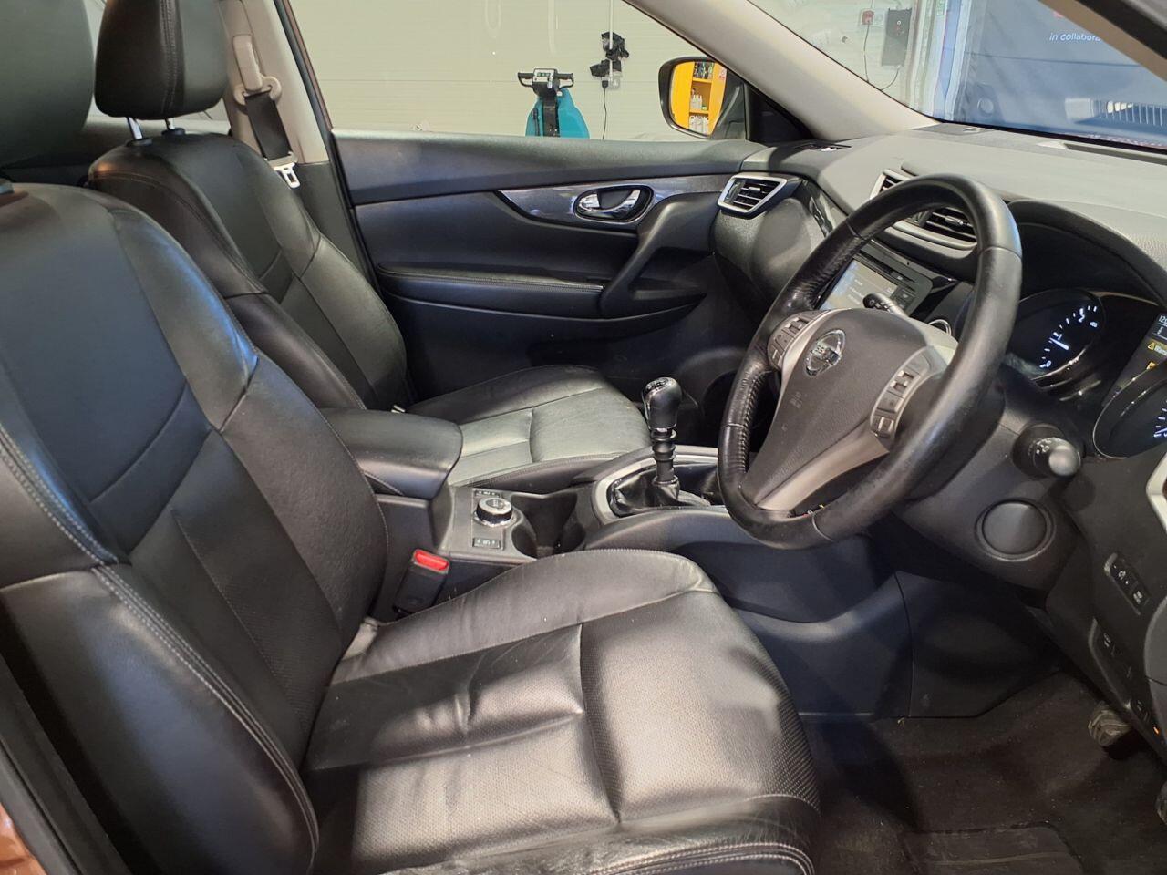Nissan X-Trail view 10