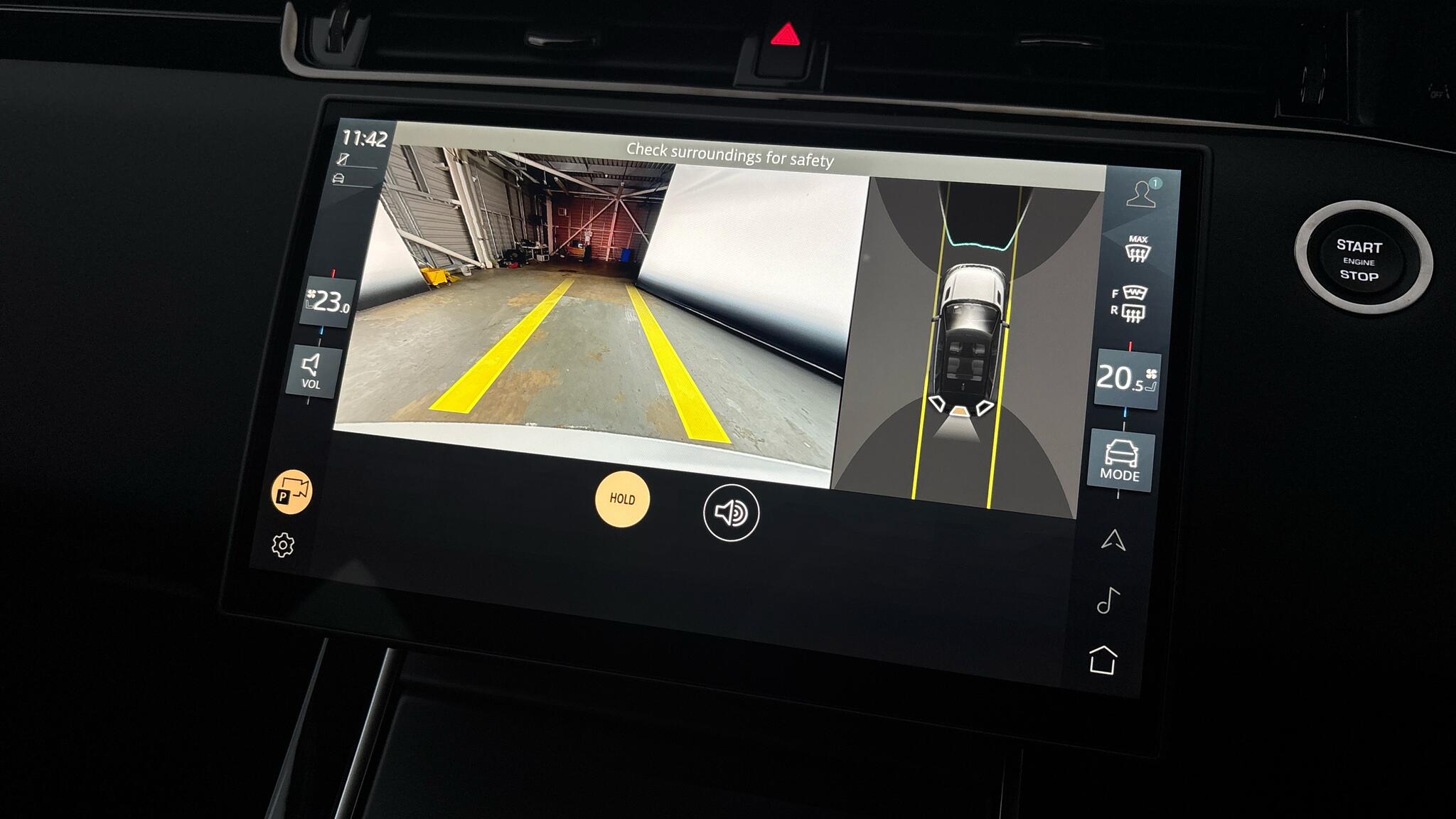 Land Rover Range Rover Evoque view 12
