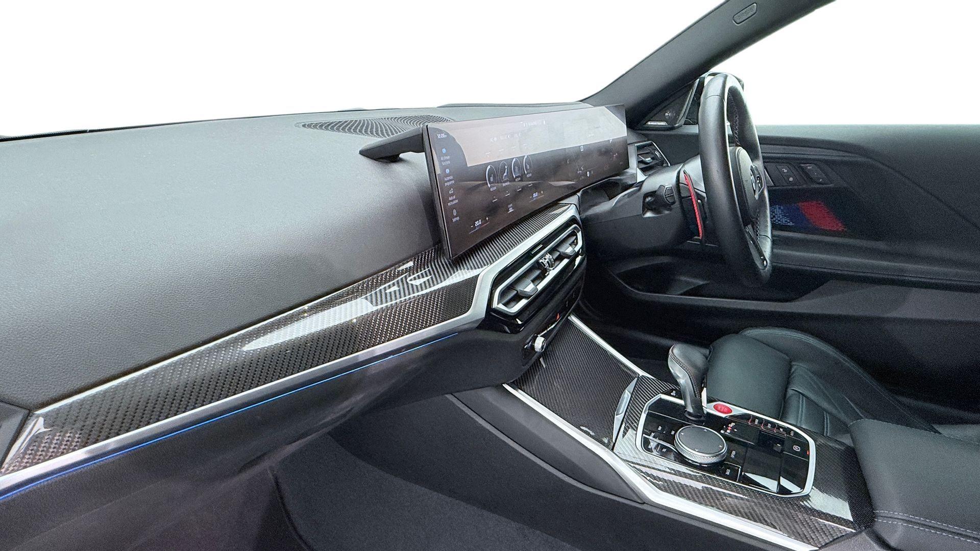BMW M2 view 7