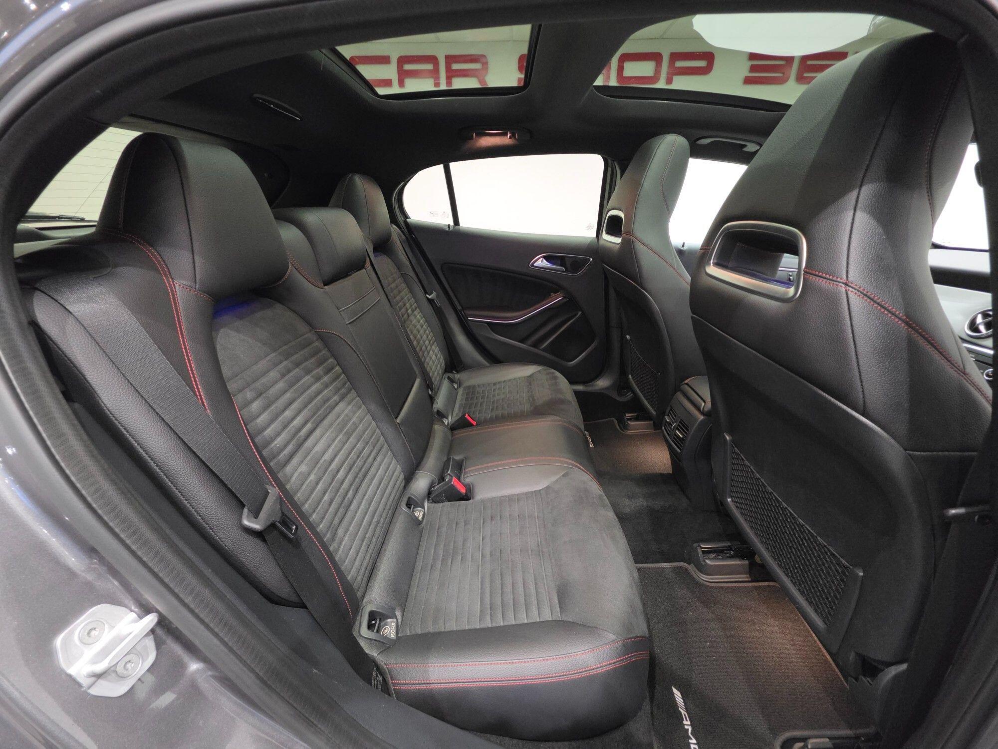 Mercedes-Benz GLA view 20