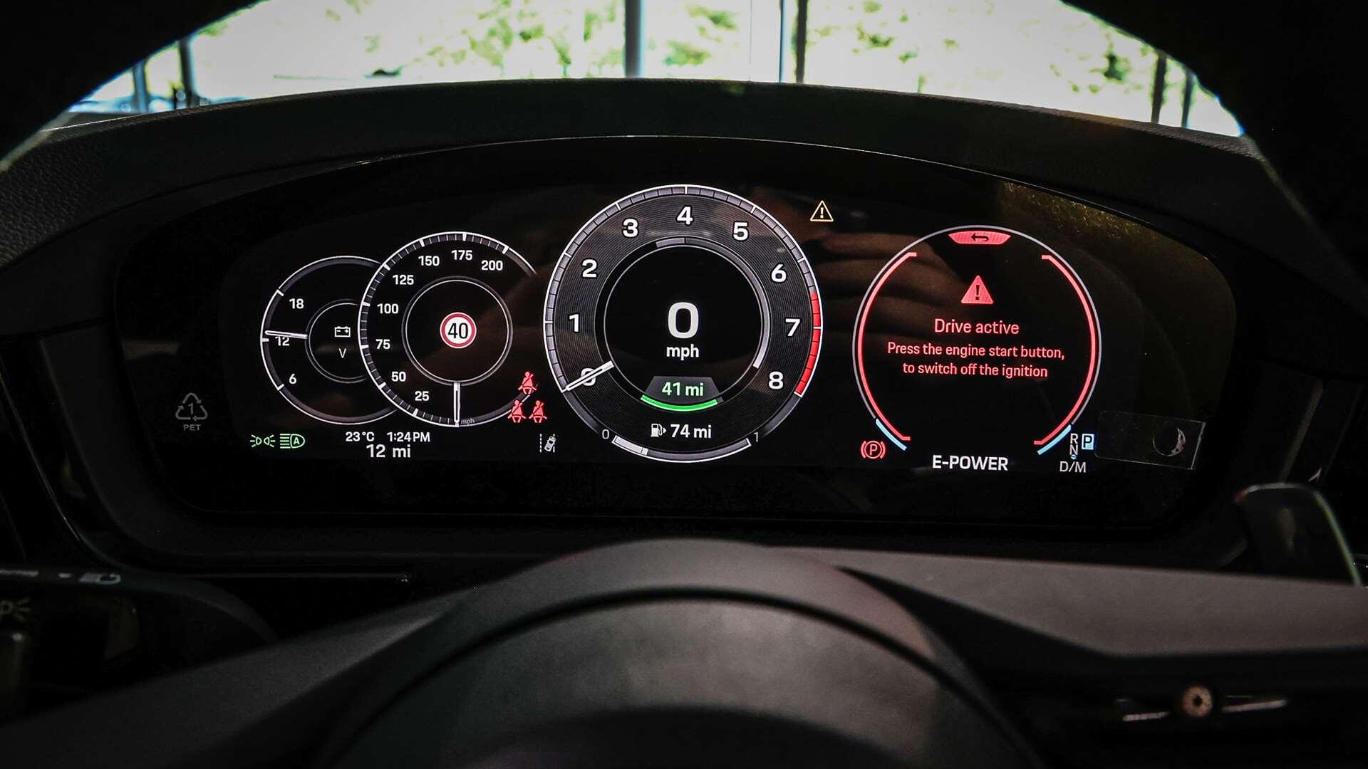 Porsche Cayenne view 18