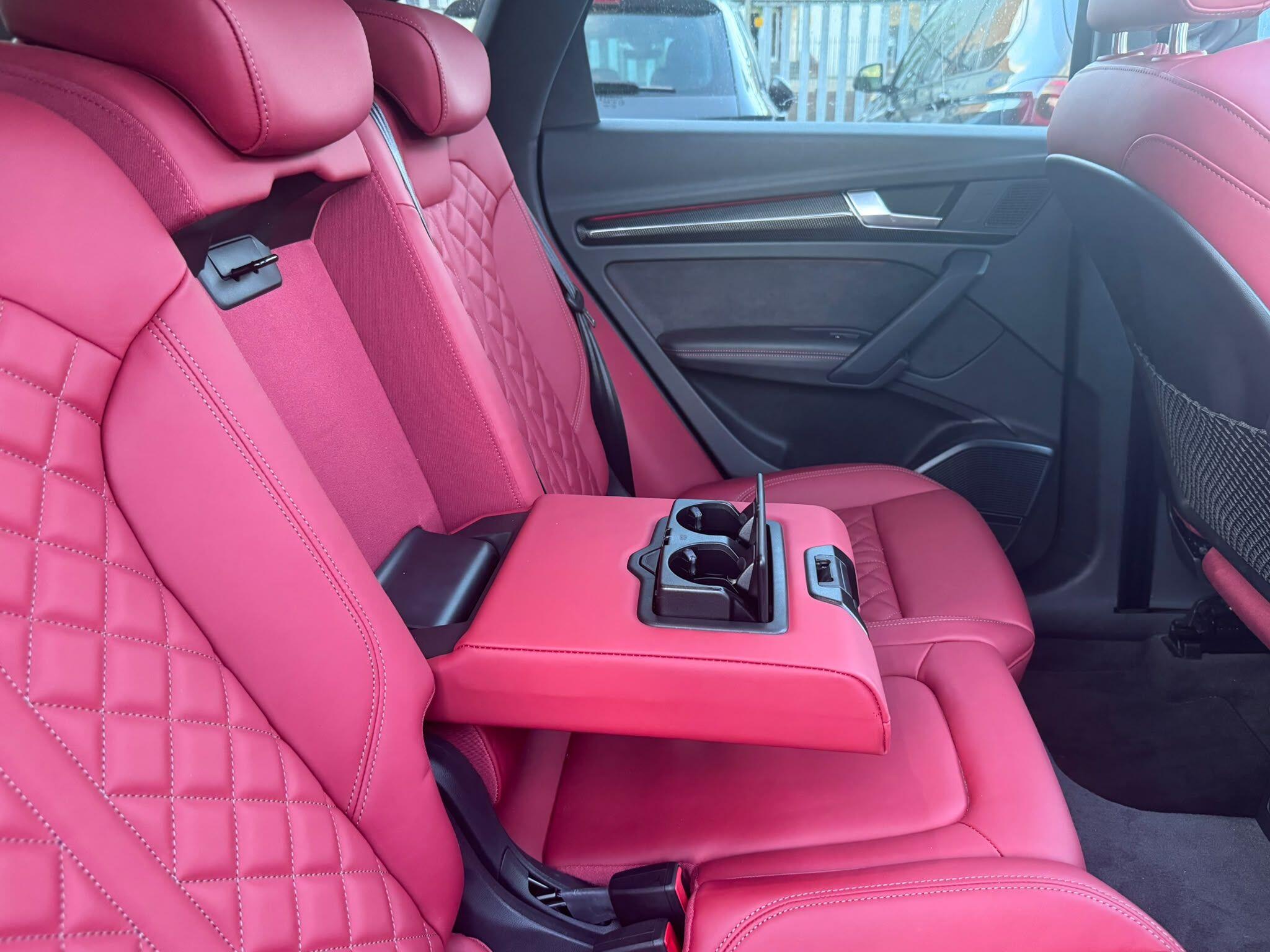 Audi SQ5 view 52
