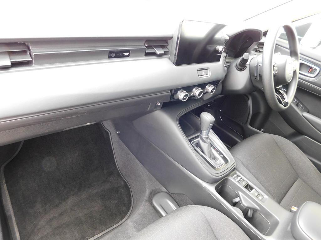 HR-V