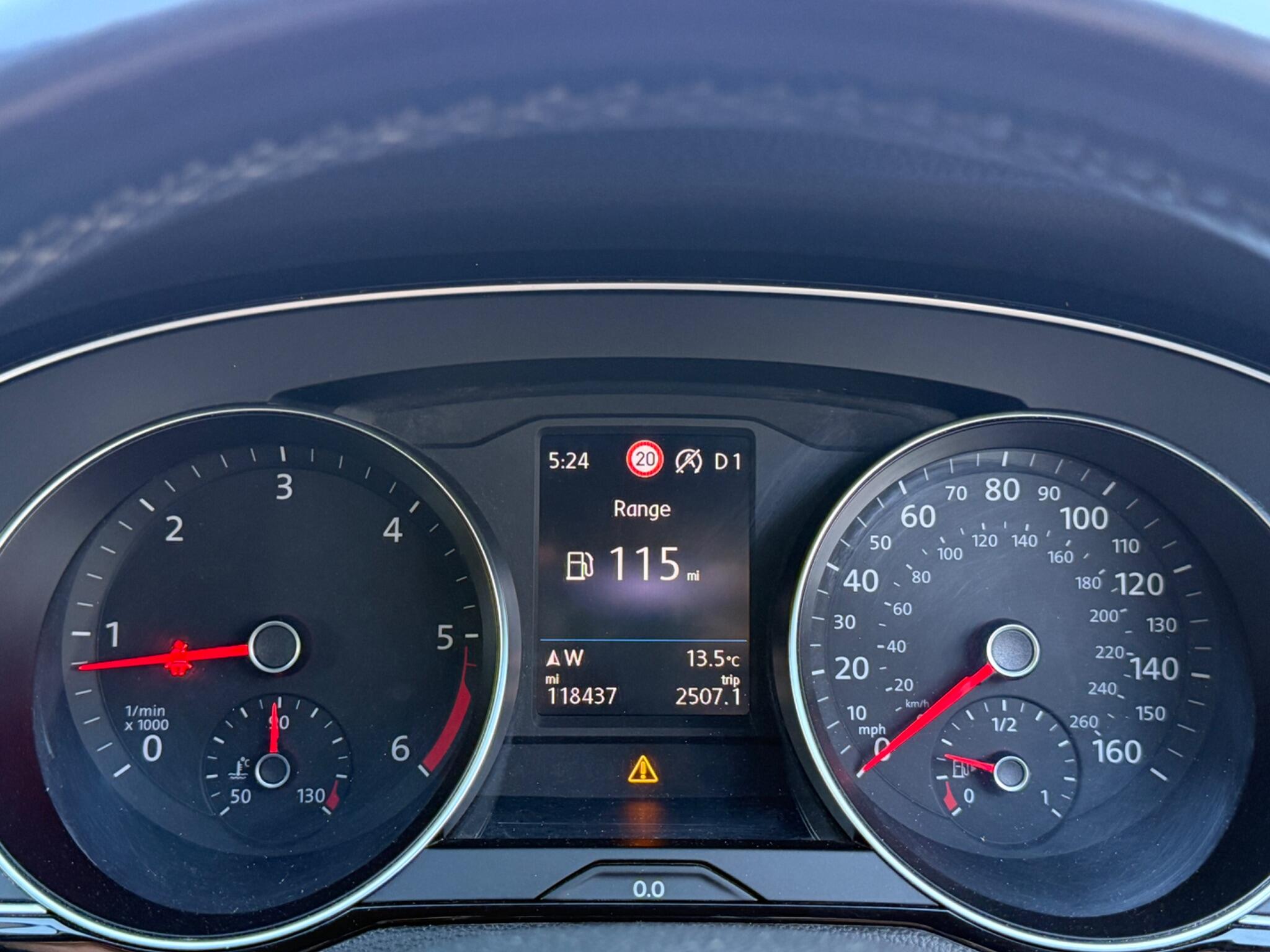 Volkswagen Passat - Image 72