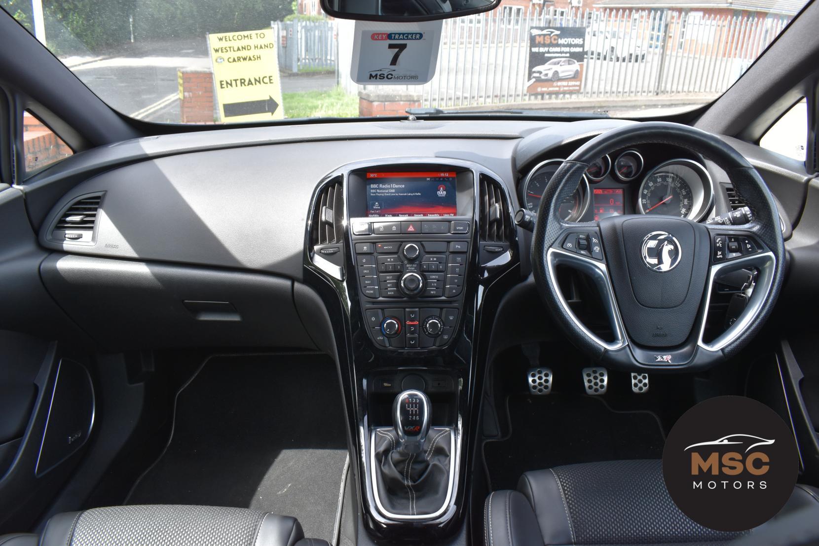 Vauxhall Astra GTC view 36