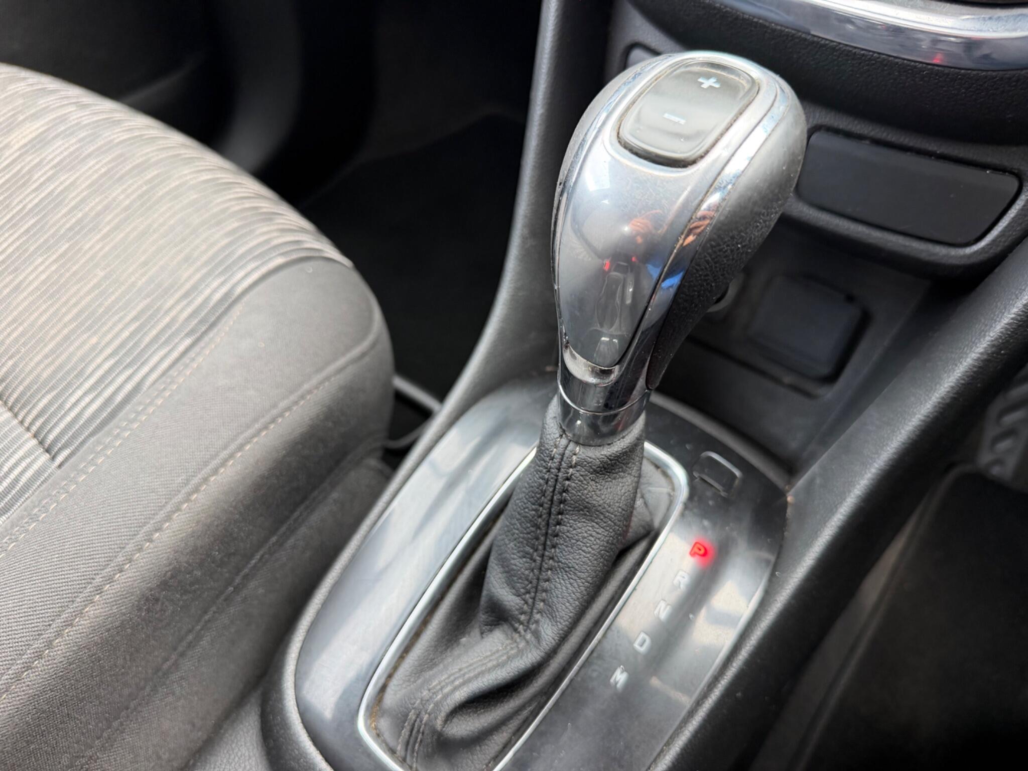 Vauxhall Mokka view 31