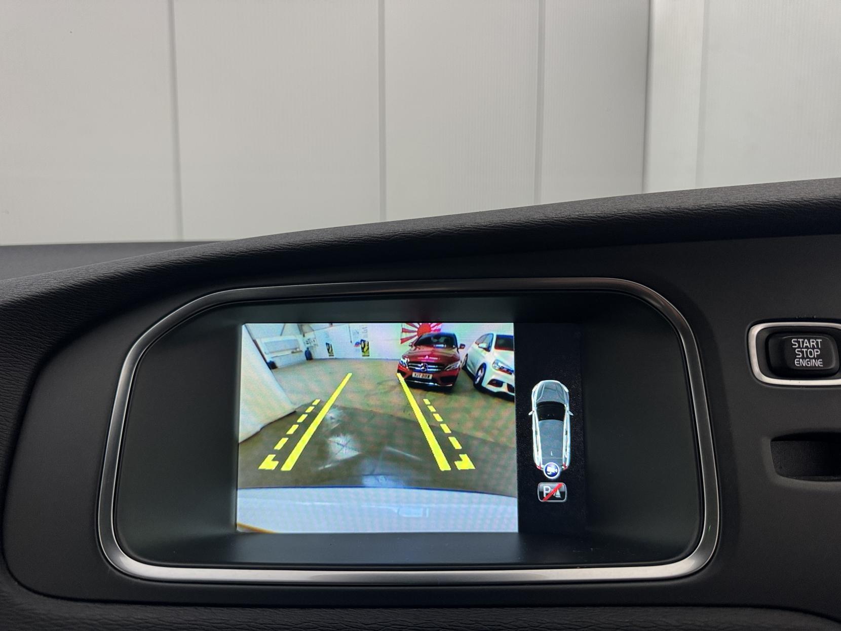 Volvo V40 view 69